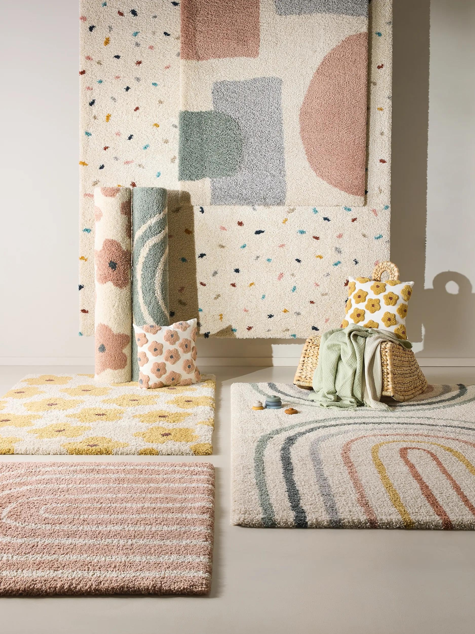 benuta Lytte Alfombra Infantil Gobi - Amarillo 140x200 cm - Sintética - Rectangular y Estilo: Motivos Infantiles, Escandinavo - Fácil Mantenimiento - para Cuarto de niños, Sala y Dormitorio