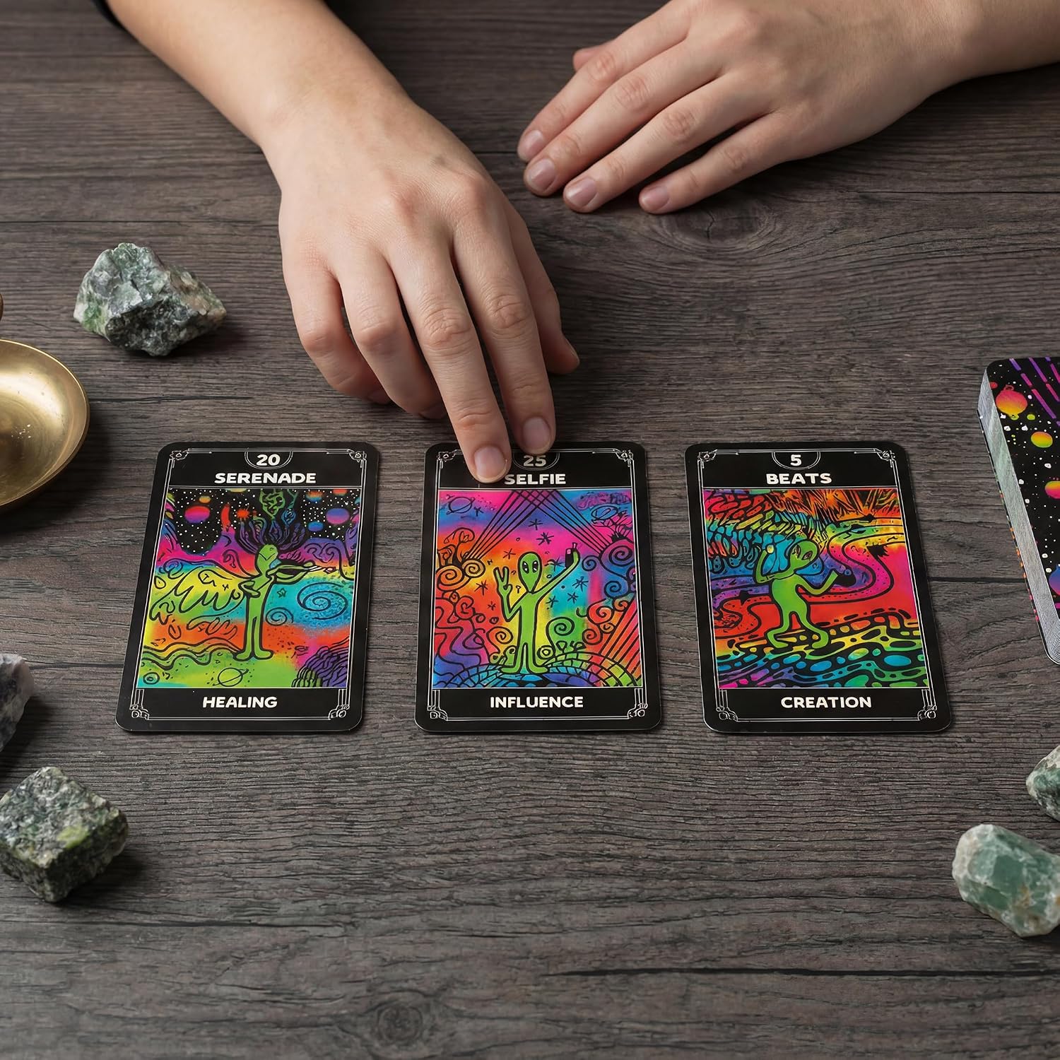 Da Brigh Alien Answers Oracle Deck