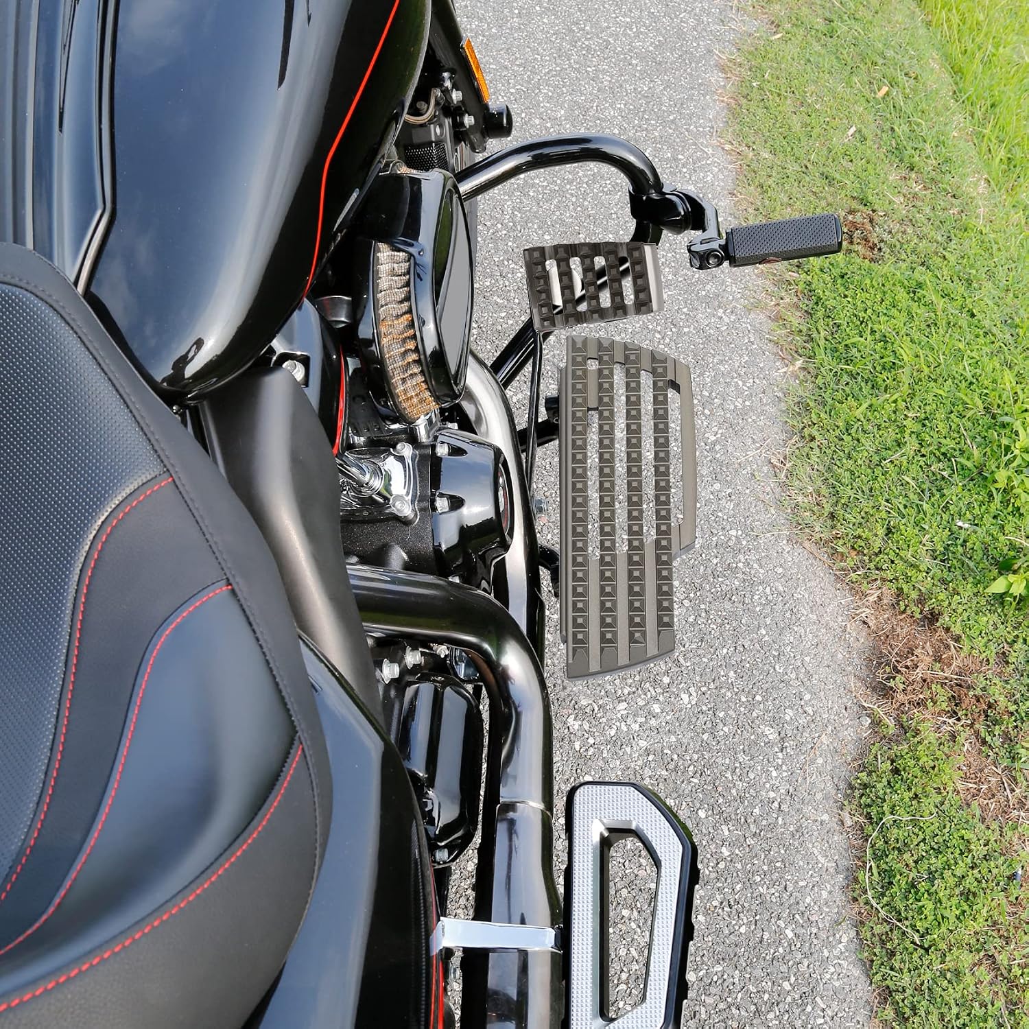 SLMOTO Rider Driver Footboard Floorboard Kit Fit for Harley Touring Road King Electra Street Road Glide 2000-2023 Softail FL 2000-2017 Switchback FLD 2012-2016