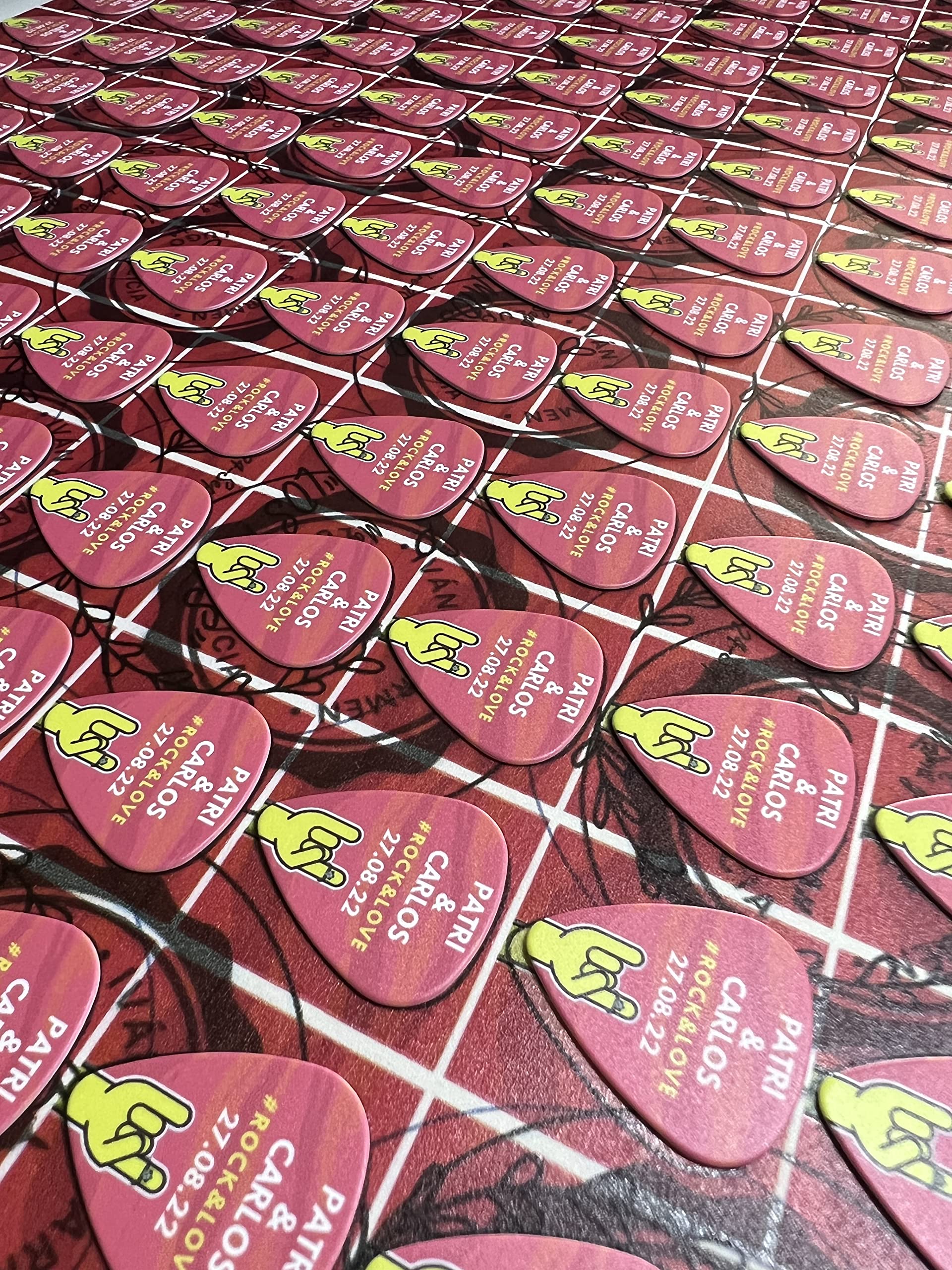 Uvimark | 50 Púas Personalizadas con Diseño o Foto | Regalos de Empresa | Detalles de Boda | Púas de Guitarra Personalizables | Merchandising