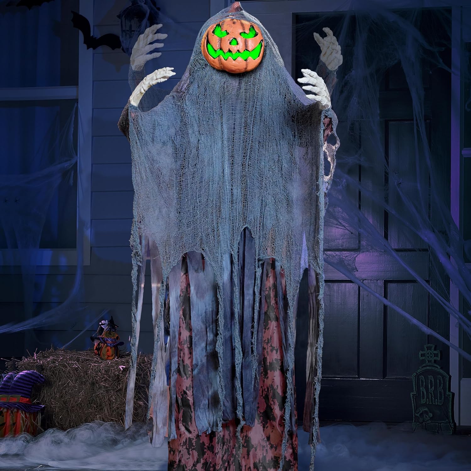 Amazon.com: JOYIN 67” Halloween Animatronics Standing Pumpkin Scarecrow ...