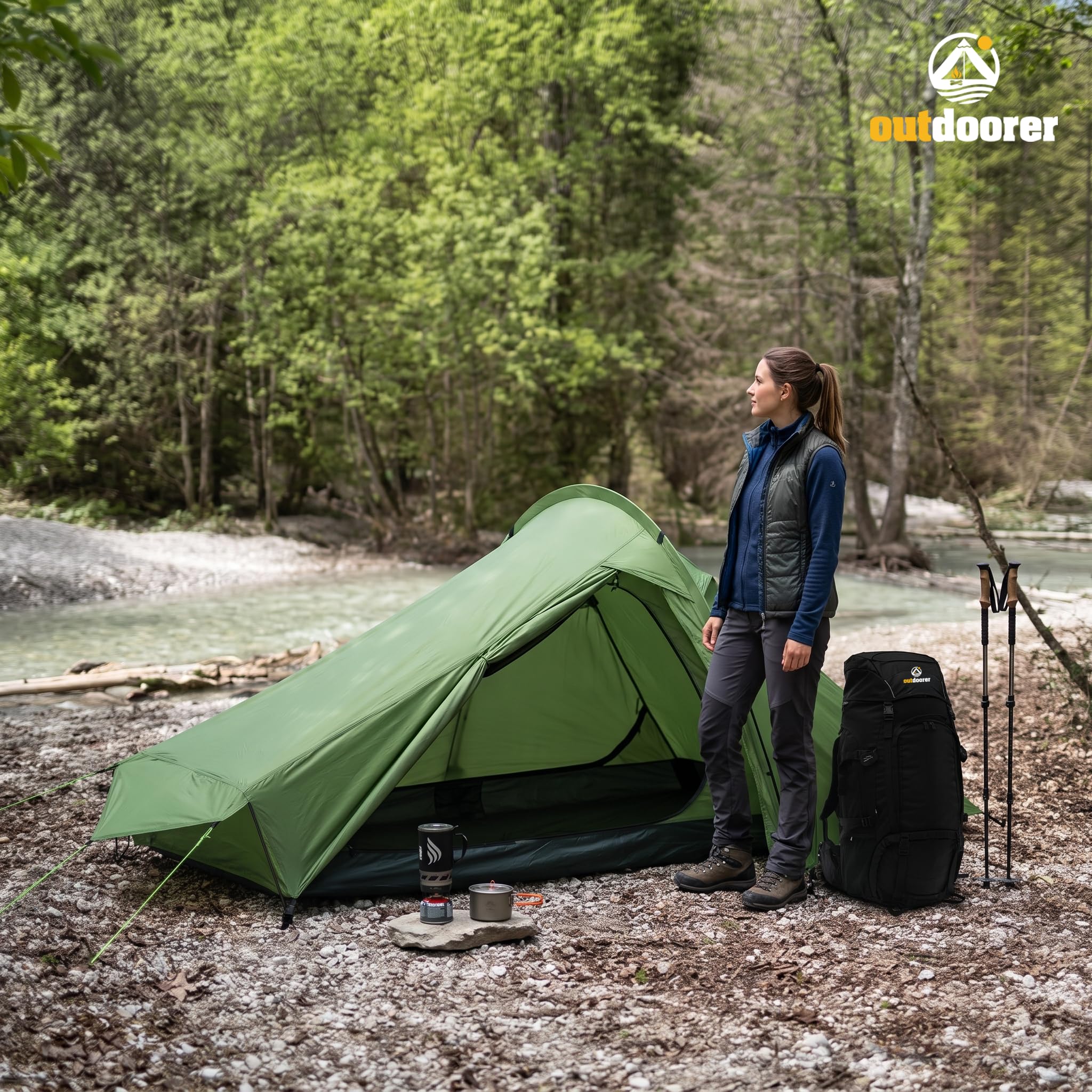 outdoorer Trek Solo Einmannzelt - 1,45kg leichtes Trekkingzelt, Schnellaufbau System, sehr kleines Packmaß, geräumiges 1-Personen-Leichtzelt für Trekking und Camping mit Apsis, Belüftung, grün.