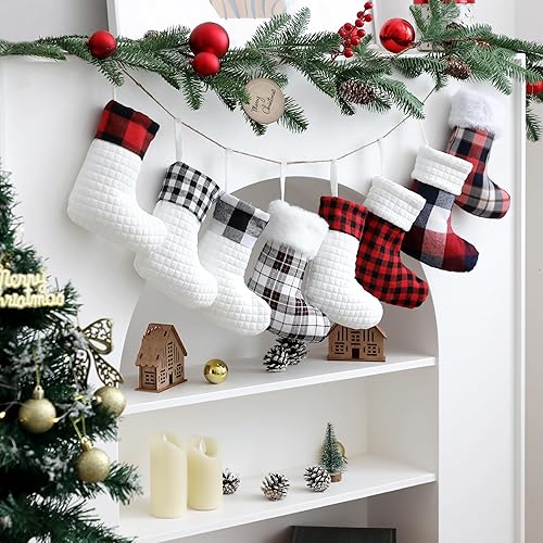 Miniatura 10 de Juego de 4 medias de Navidad a cuadros de búfalo, medias de Navidad grandes tradicionales rojas y negras, medias de Navidad únicas para repisa,