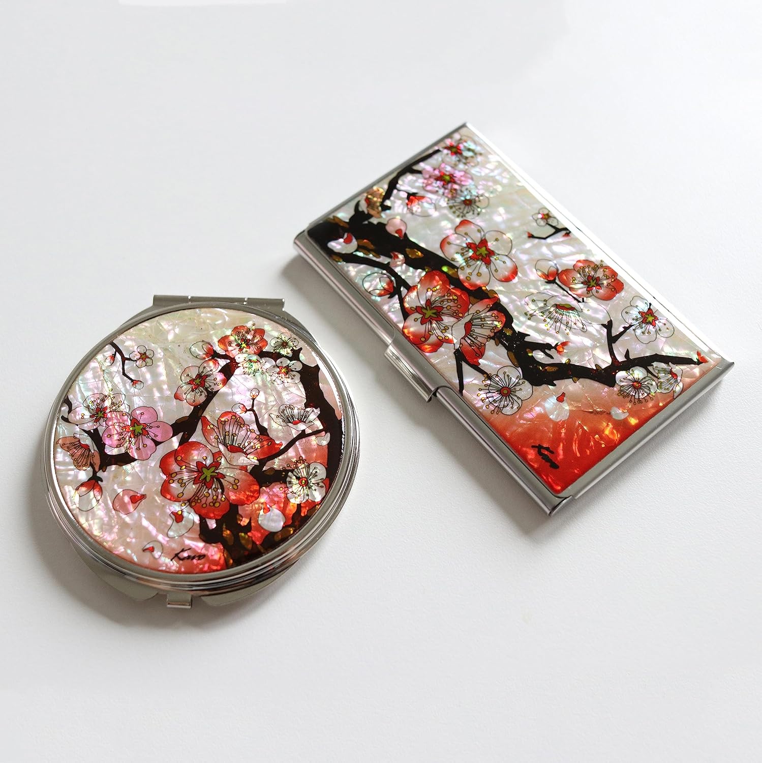 MADDesign Mother of Pearl Compact Makeup Mirror Business Card Case Set