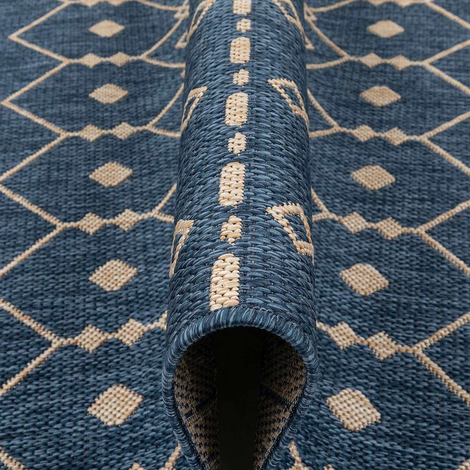 Well Woven Nord Geometric Blue Indoor/Outdoor Flat-Weave Design, Weather-Resistant, Easy-Care, for Patio, Deck, Porch, Living Room Area Rug 3x5-4x6 (3'11" x 5'3")