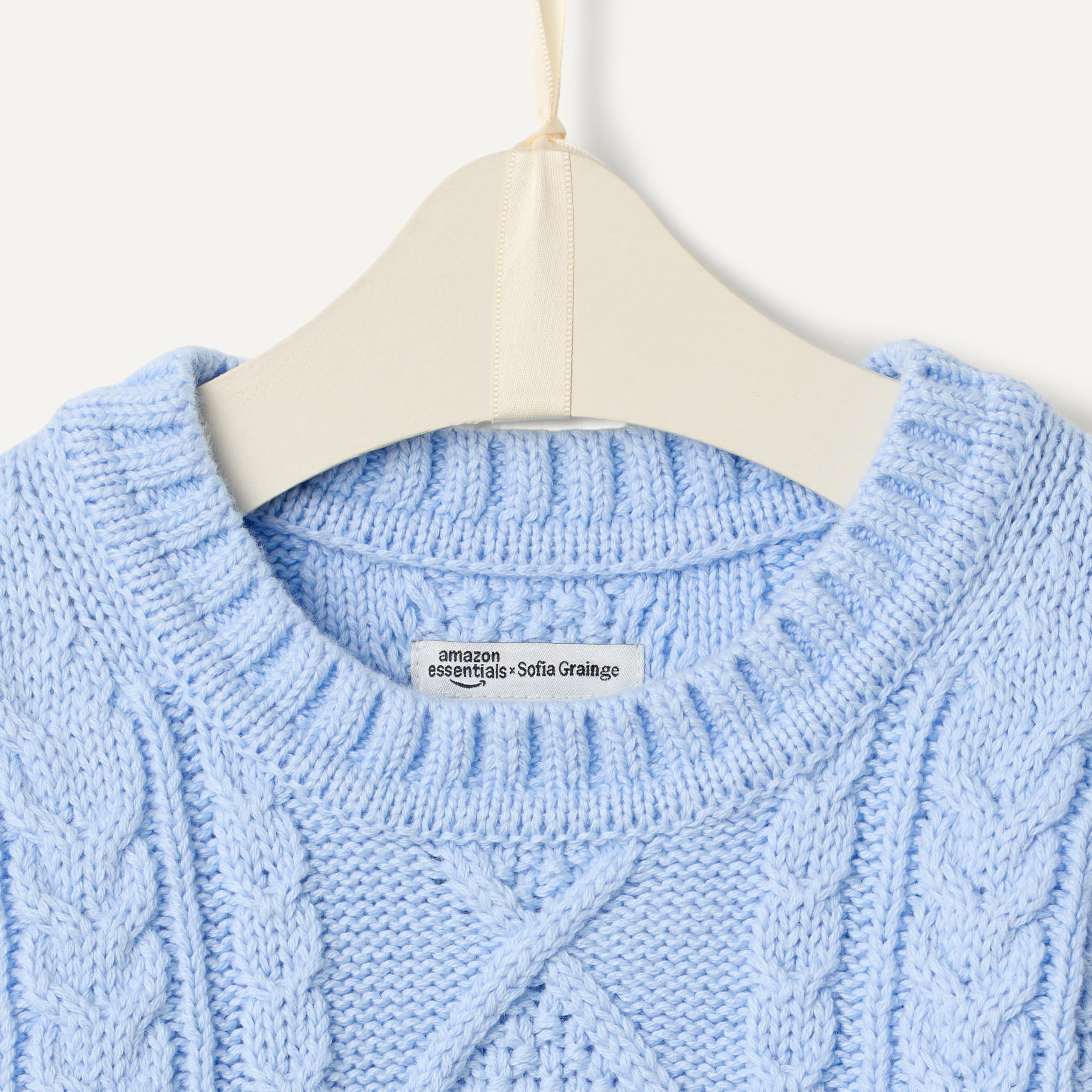 Amazon Essentials x Sofia Grainge Maglione Girocollo con Trecce Bambini e ragazzi