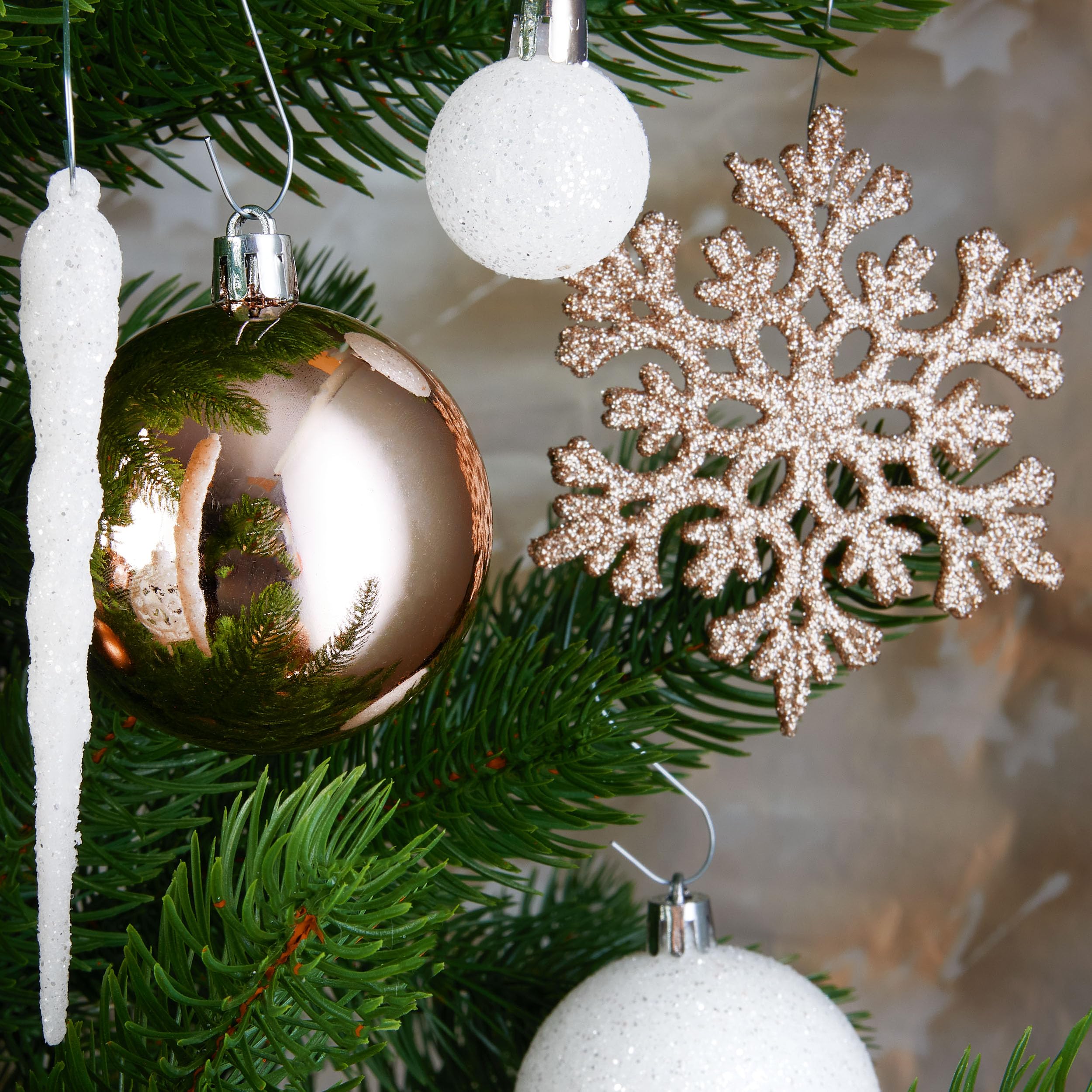 BRUBAKER Juego de 128 Bolas de Navidad - Adornos para el Árbol de Navidad XXL con Bolas de Purpurina, Carámbanos, Colgantes de Diamantes, Caramelos, Botas de Papá Noel y Estrella para el Árbol Champán