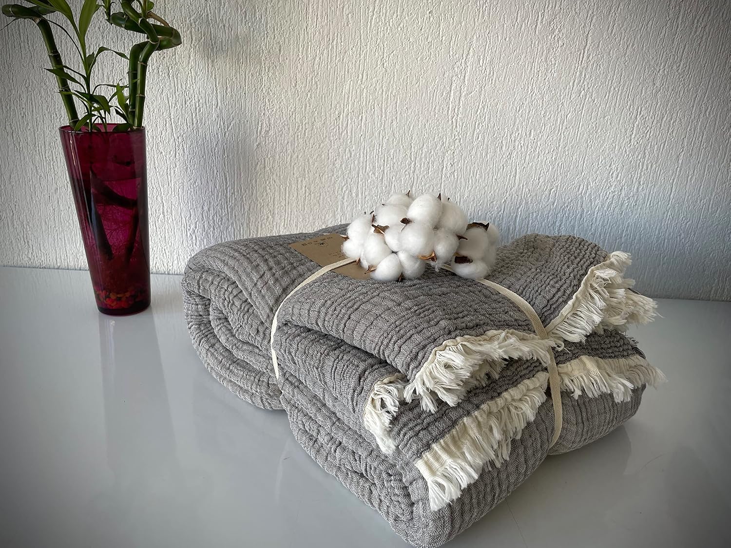 100% Cotton Muslin Blanket, 4 Layers Bedspread, Soft Turkish Cotton Muslin Bed Cover, Reversible Coverlet (Full/Queen Size 91x95-230x240cm)