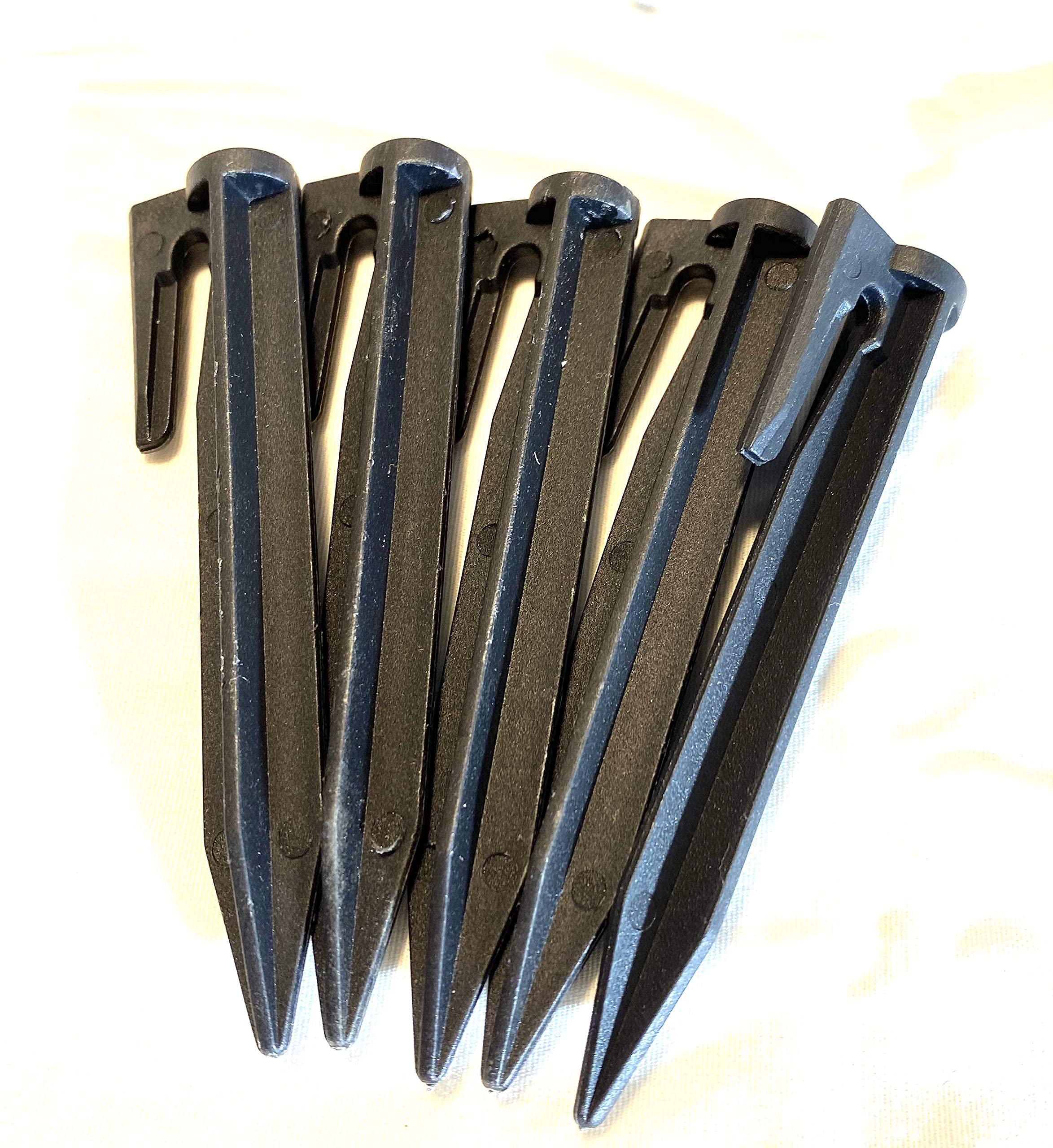 EMBerg (500 punti) - Picchetti in plastica per falciatrici Robomow, Husqvarna Automower, Worx Landroid, recinto per animali domestici, per uso in recinzione da giardino (500 pezzi)