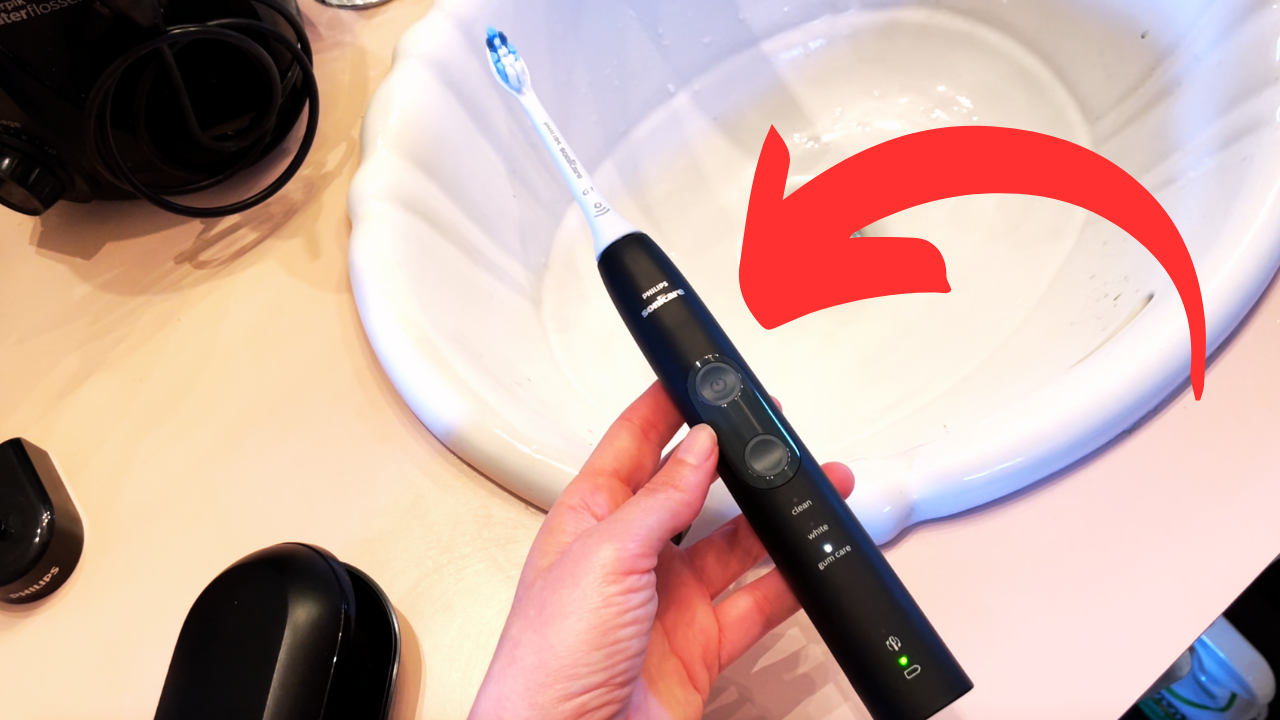 Watch Quick Review of This Philips Sonicare 5300 on Amazon Live