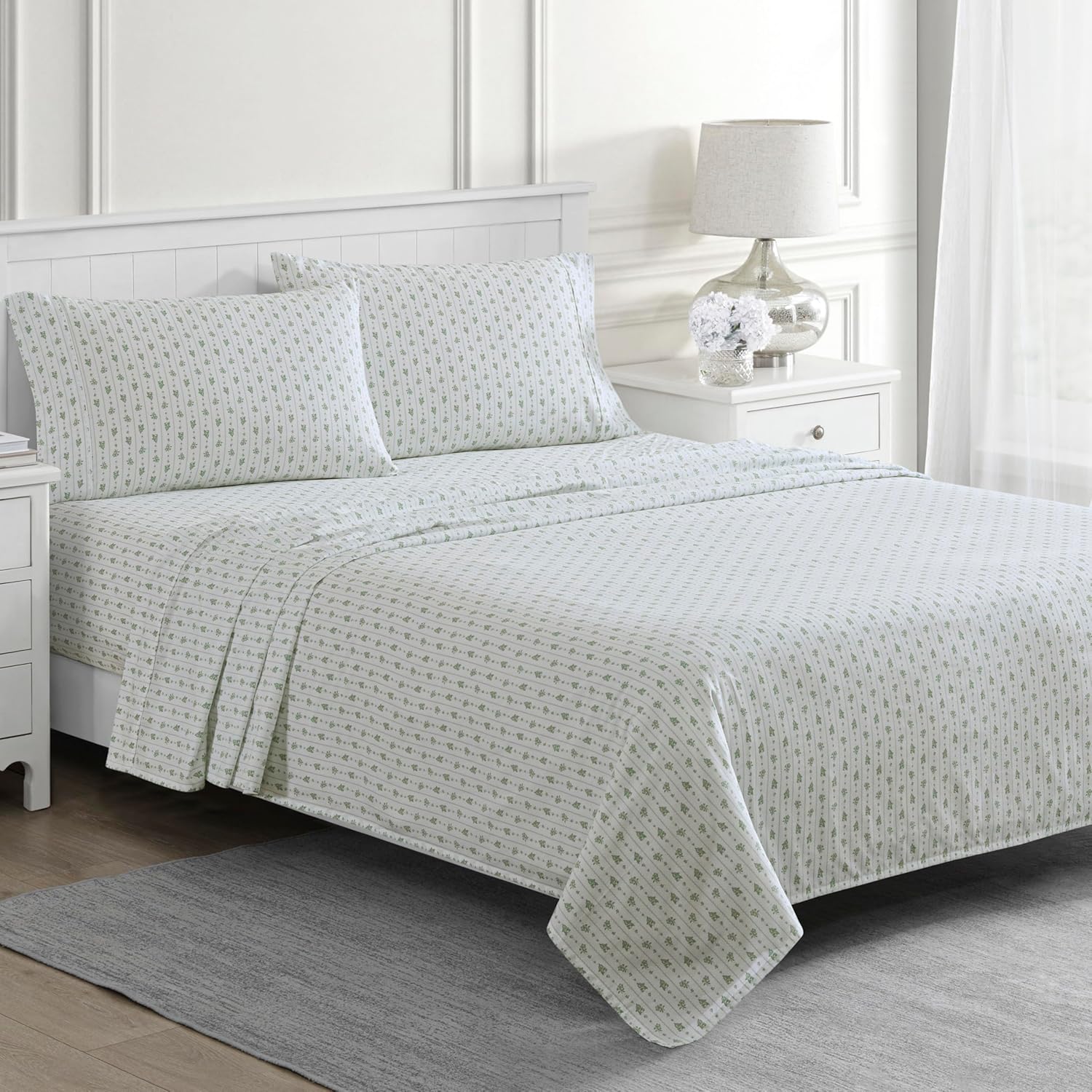 Martha Stewart Prairie Stripe 300TC 100% Cotton Percale Sheet Set, Green/White, 4 Piece - 1 Flat Sheet, 1 Fitted Sheet, 2 Std Pillowcases, Breathable Cotton Printed Bed Sheets, Queen Size