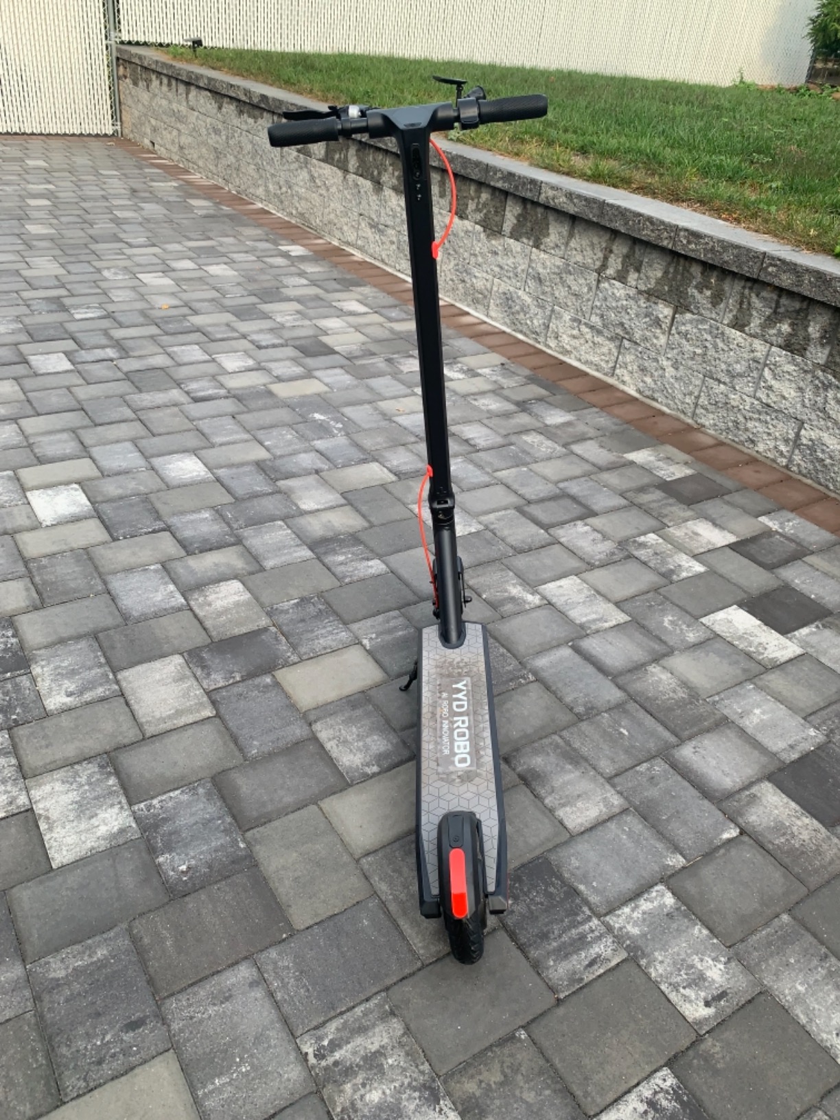 42/mo Finance YYD ROBO Electric Kick Scooter 19 mph & 350W Brushless
