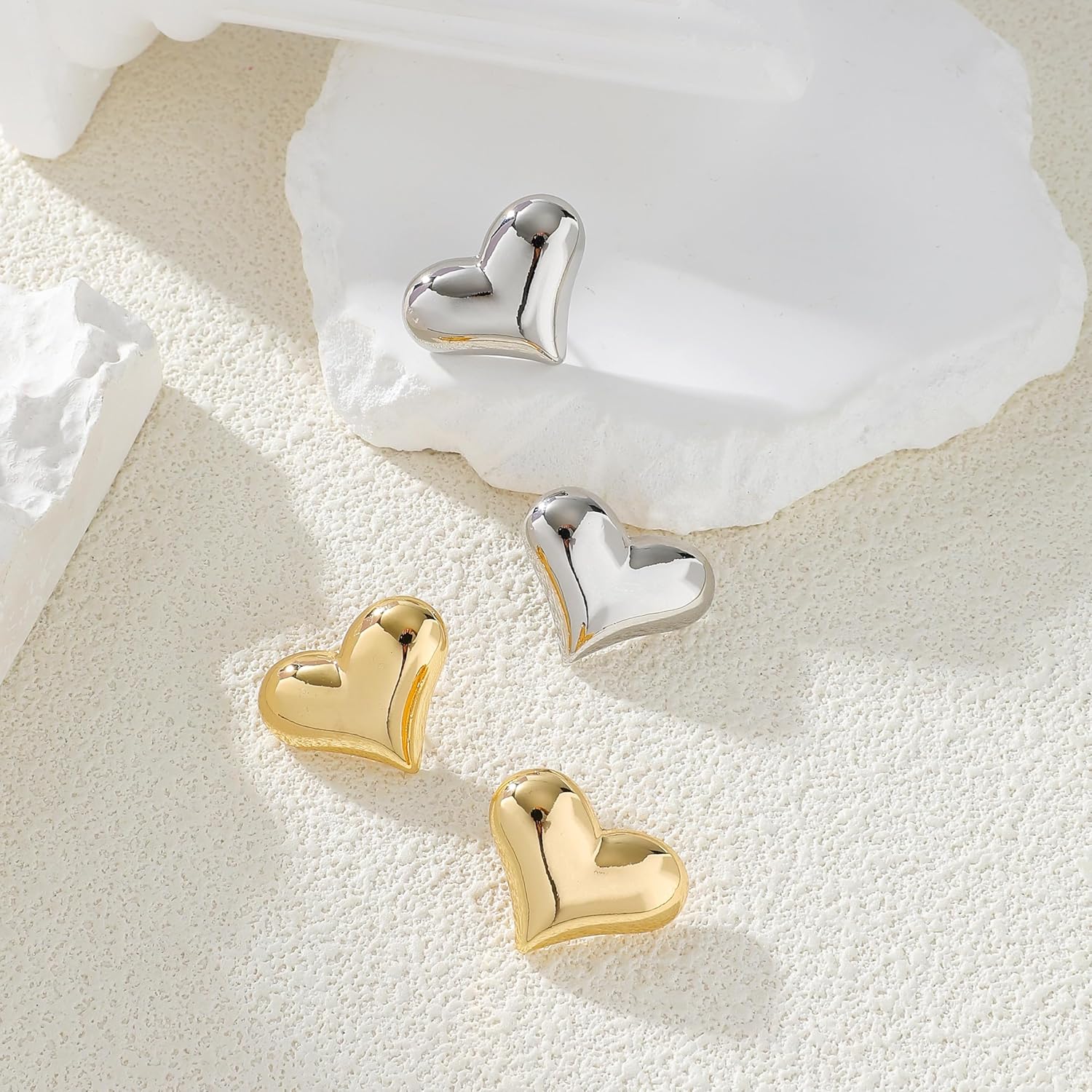 18k Gold Plated Copper Simple Earrings Heart Small Stud Earrings - Image 6