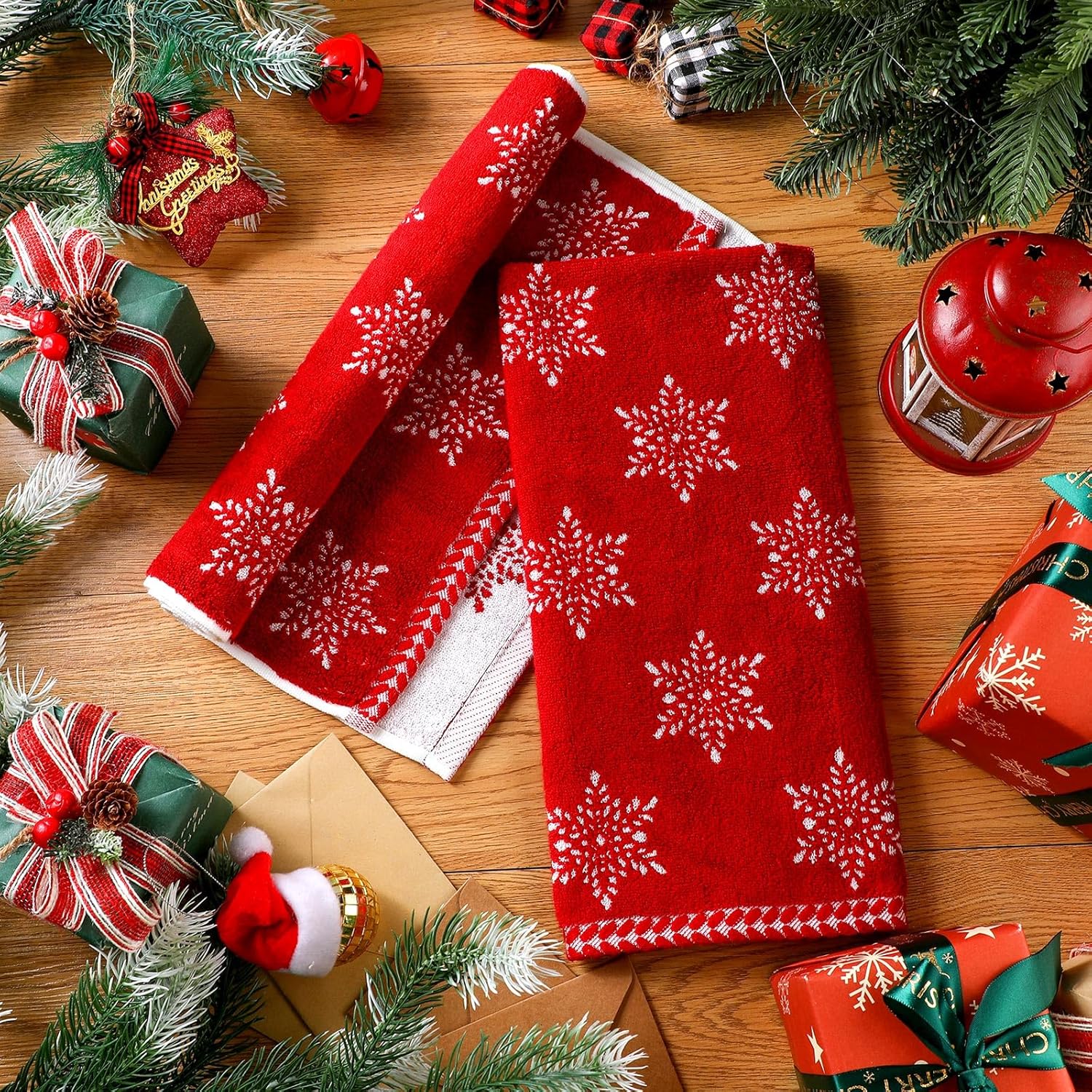 Peryiter 2 Pcs Christmas Snowflake Towels Red Christmas Hand Towels for Bathroom 100% Cotton Highly Absorbent Soft Kitchen Washcloths for Xmas Holiday Winter Gift Bath Home Decor, 29 x 13 Inch - Image 3