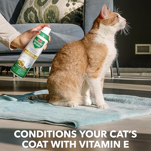 Miniatura 6 de Hartz Nature's Shield - Tratamiento en aerosol para pulgas y garrapatas para gatos con madera de cedro y aceite de citronela, 14 onzas
