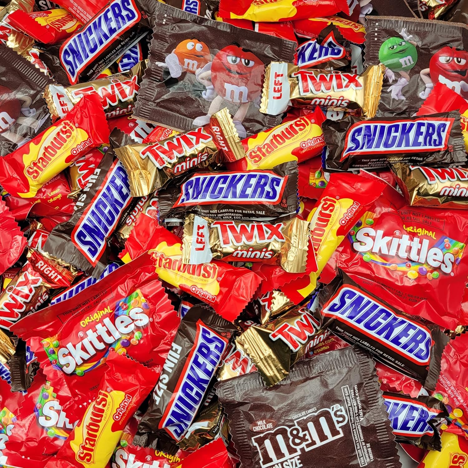 Sweet and Awesome All Time Favorites Chocolate Candy Assortment - Skittles Original, Snickers Fun Size, Twix Minis, Starburst Original and M&M’s Milk Chocolate Fun Size – Bulk Mars Variety Pack - Individually Wrapped Chewy & Chocolate Candy -2 Pounds (75 Pieces)