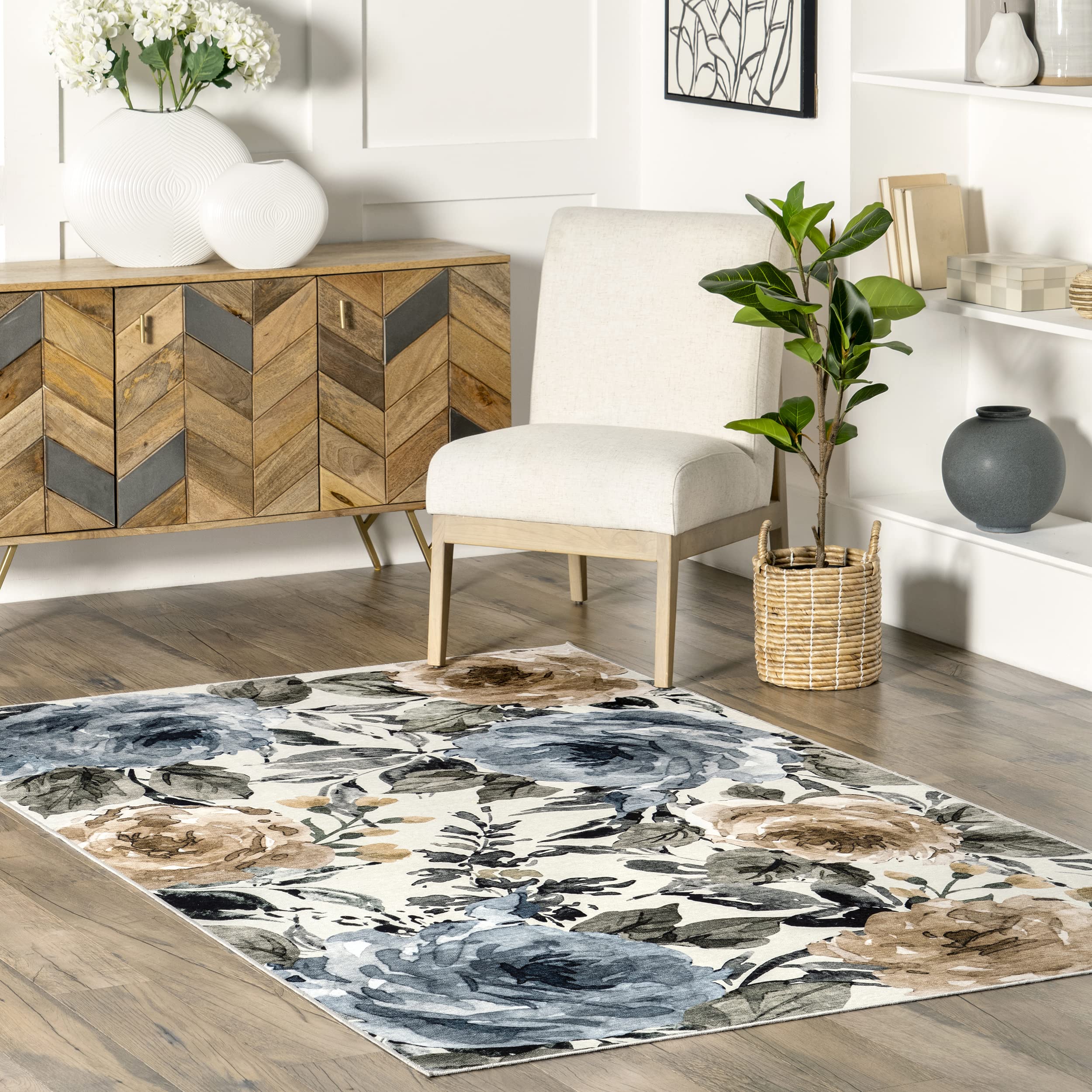 NuLOOM Bennie Floral Area Rug
