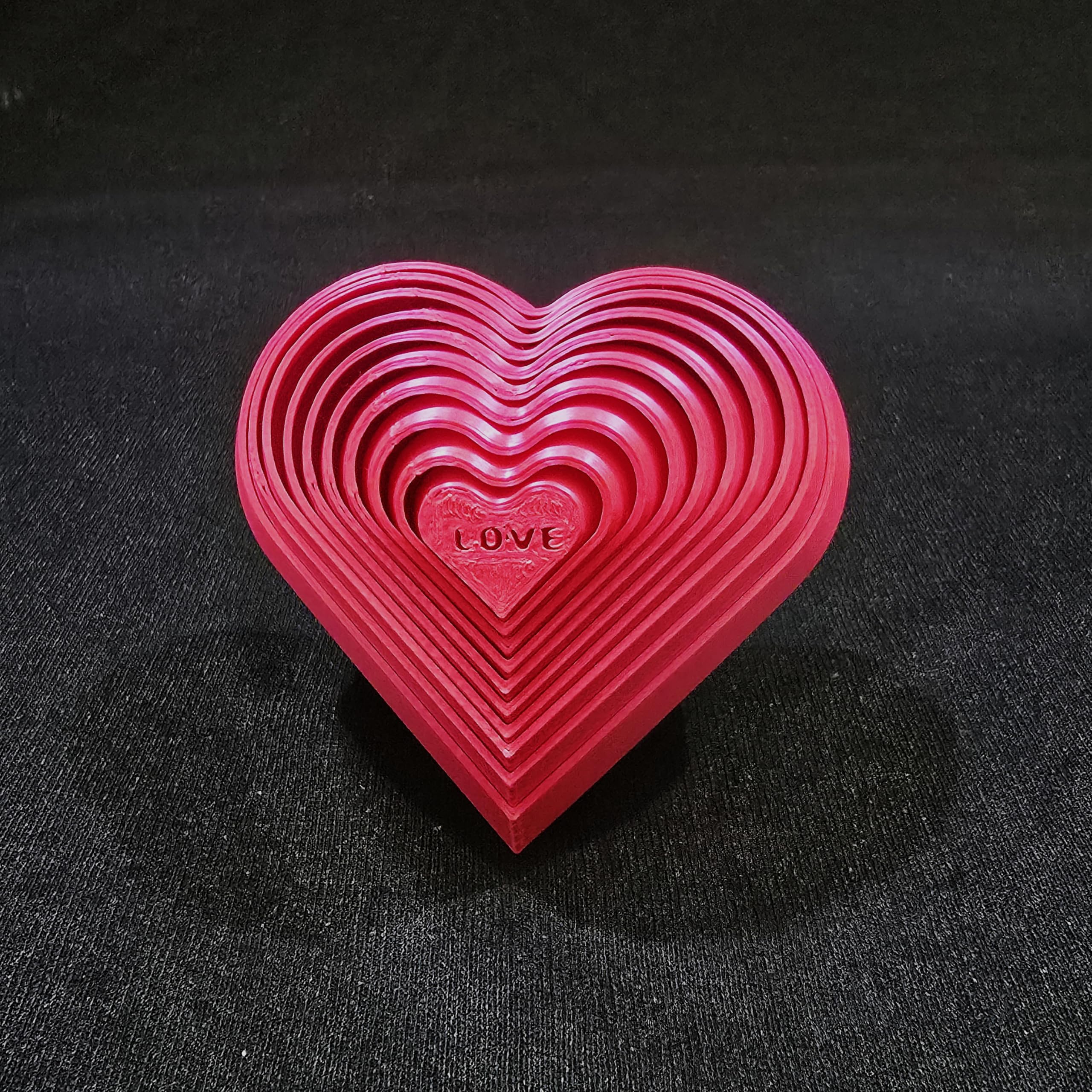 Heart Shape Fidget Toy – 8H × 9W × 5D CM | Red | 3D Printed PLA | Layered Stress Relief Spinner with Love Design | Fun Focus & Anxiety Relief Toy for Kids, Teens & Adults | Unique Gift Idea
