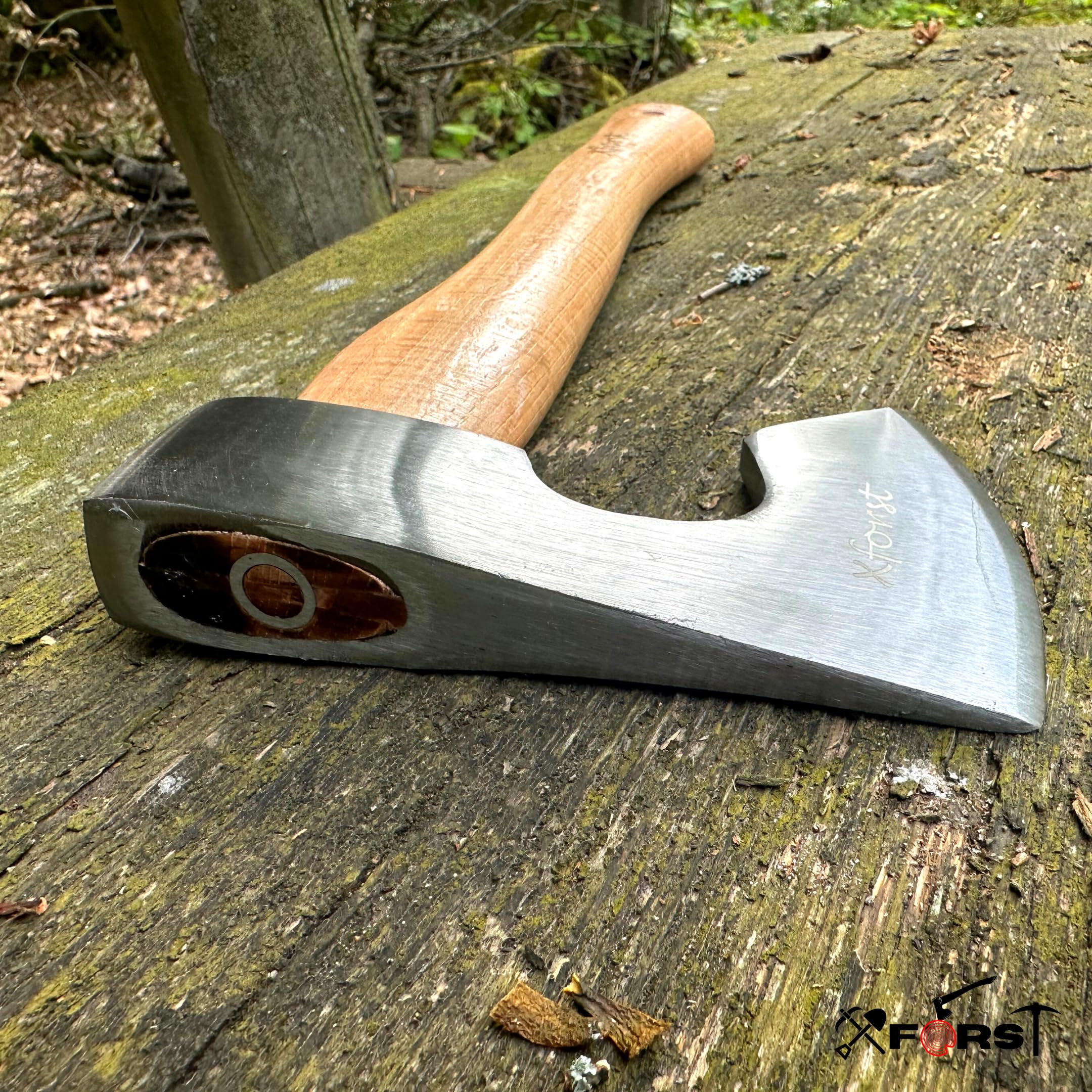 Hache Viking X-H6 de Survie 38 cm Tête Forgée Acier Carbone Manche Bois Hickory Étui Cuir Véritable Beil Bushcraft 0,86 kg