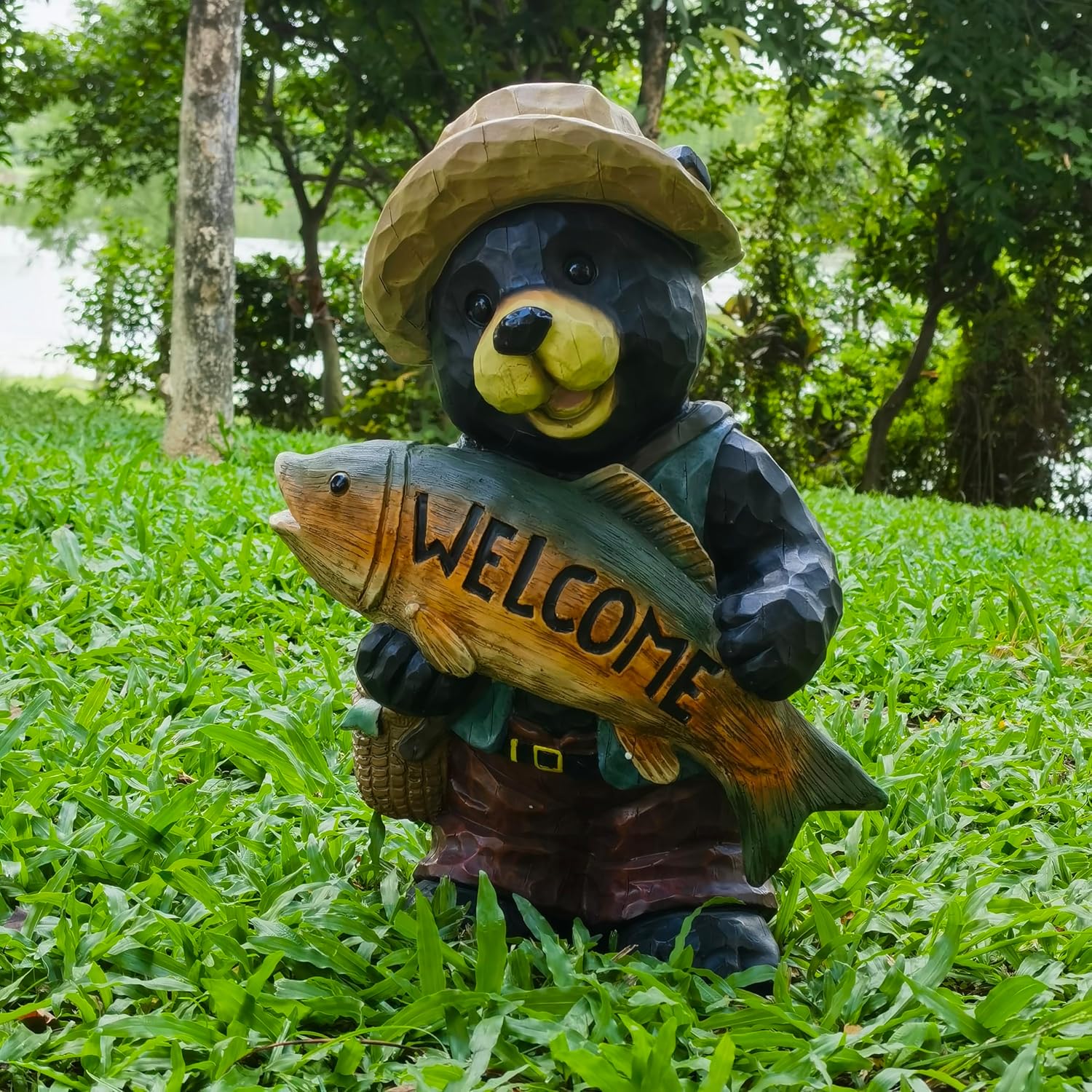 Hi-Line Gift Ltd Bear with Fish Welcome Sign for Garden or Home