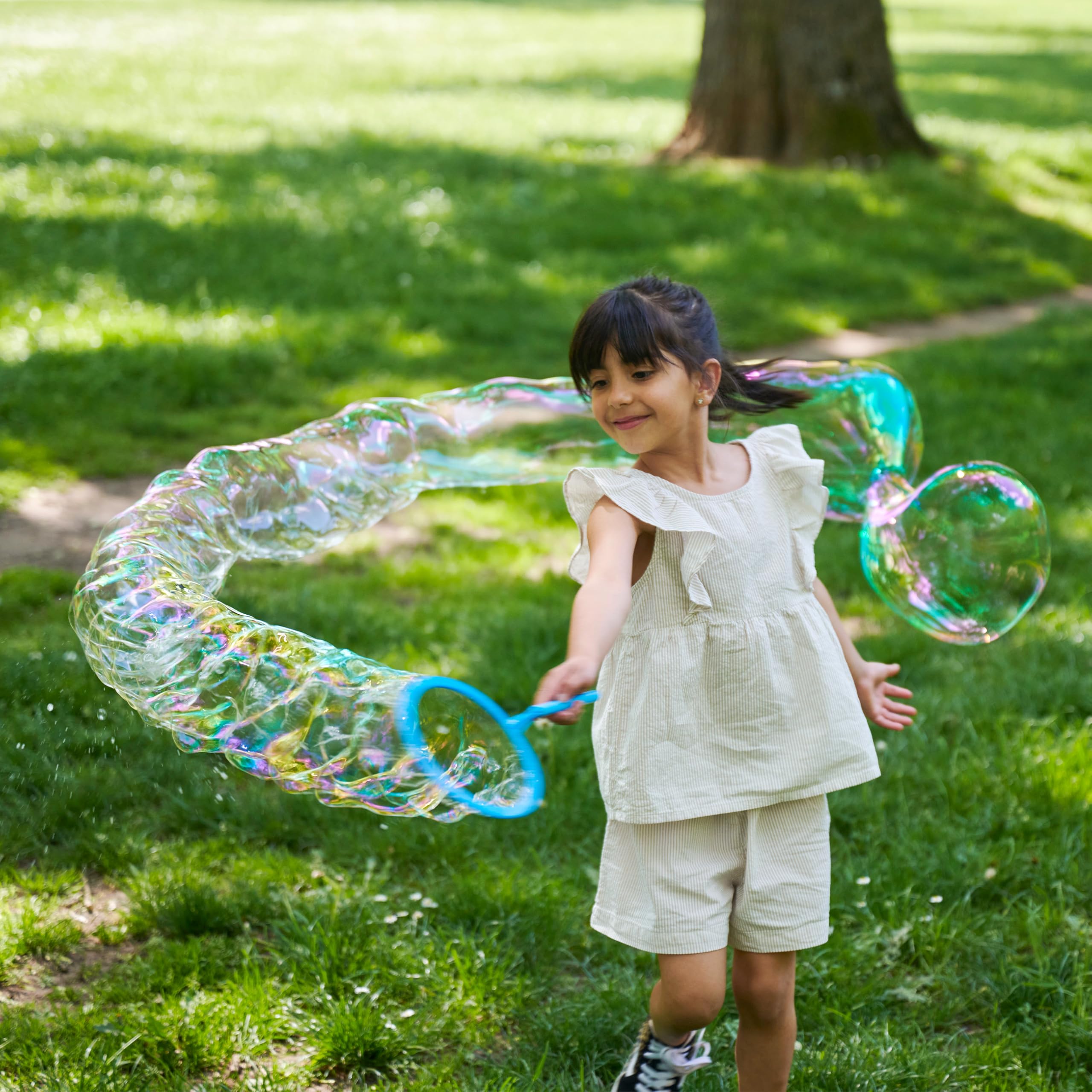 SIMBA 107286191 Bubble Fun zestaw ogromnych baniek mydlanych, 2 pierścienie śr.: 18 cm, ług, 250 ml, od 3 lat