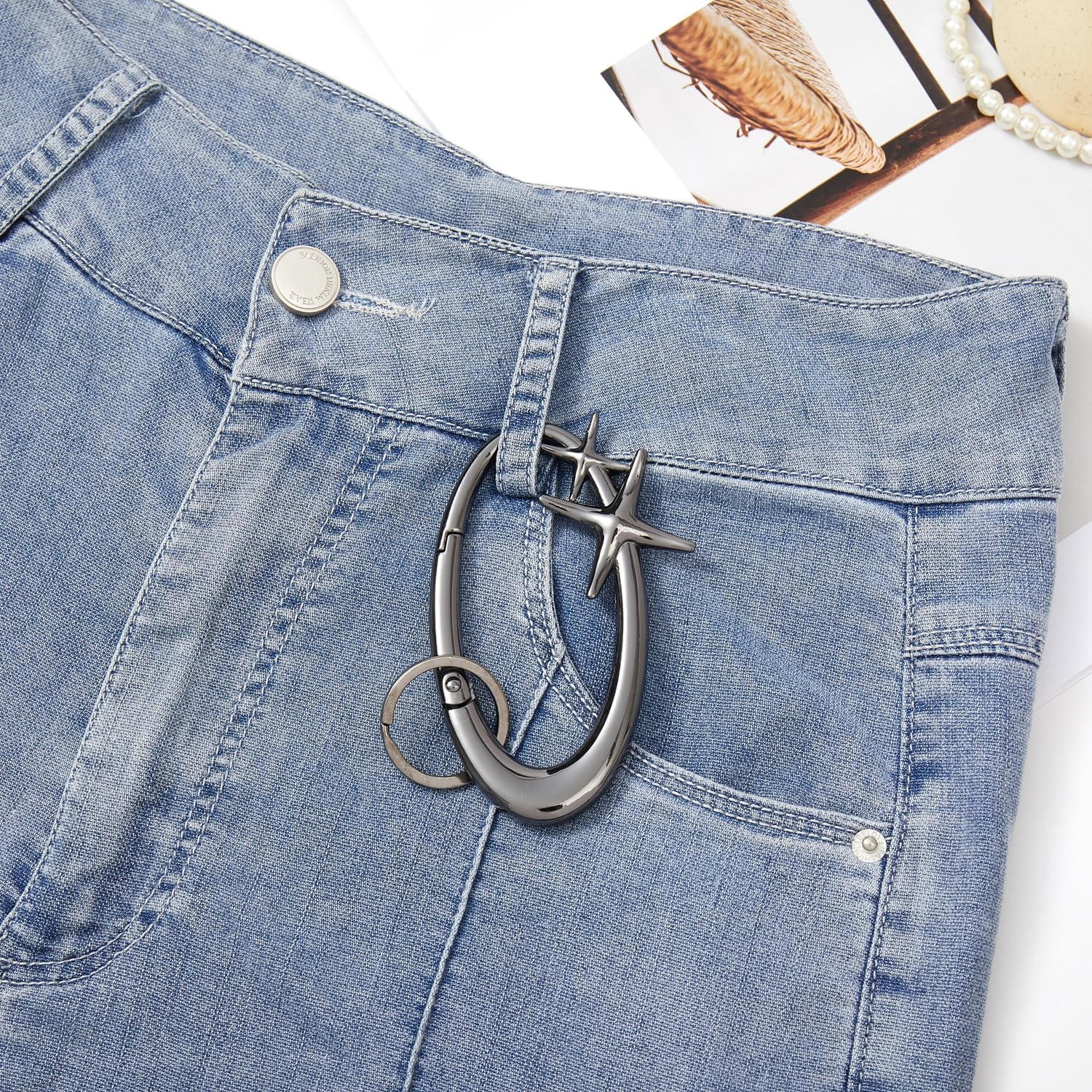 Y2K Cute Star Carabiner Keychain Cool Belt Loop Clip Starlight Heavy Duty Carabiner Clasp Snap Hook Holder Key Buckle image 5