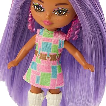 Barbie Extra Mini Dolls, 5 Pack Small Doll Set with Colorful Clothes and Accessories, Unique Look, 3