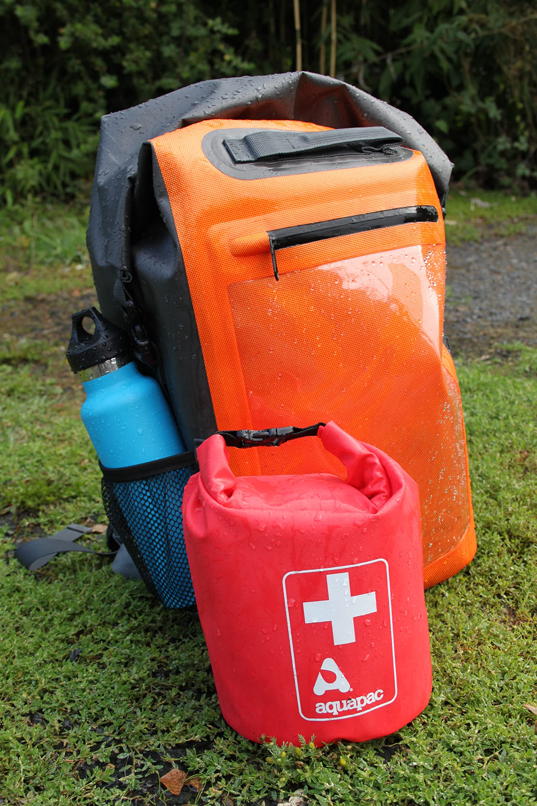 Aquapac Unisexe (174) A étanche Drybag spécialement pour Votre kit de Premiers Secours, Rouge, Taille Unique 'au kit de Premiers Secours Sac (174)