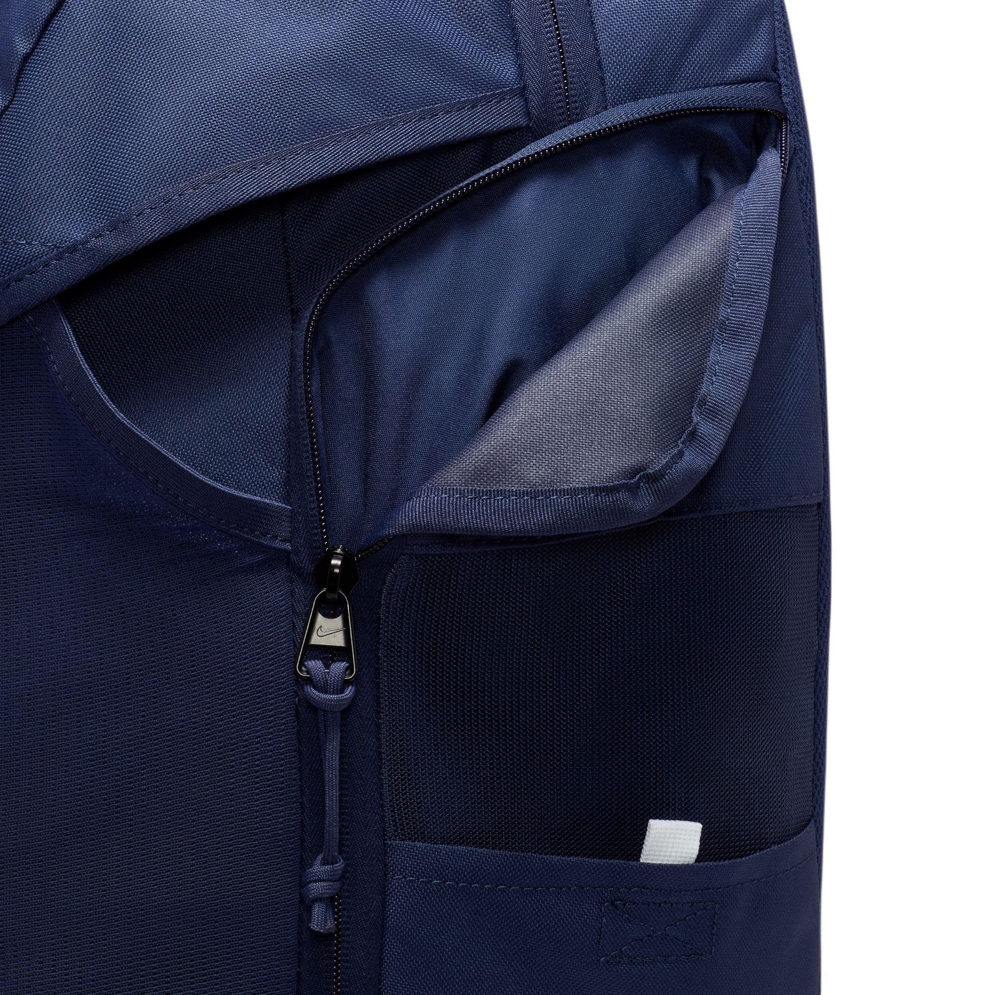 Nike Unisex Backpack Academy Storm-Fit, Midnight Navy/Midnight Navy/White, DV0761-410, 30 l, granatowy (Midnight Navy/Midnight Navy/White), 30L, Soccer
