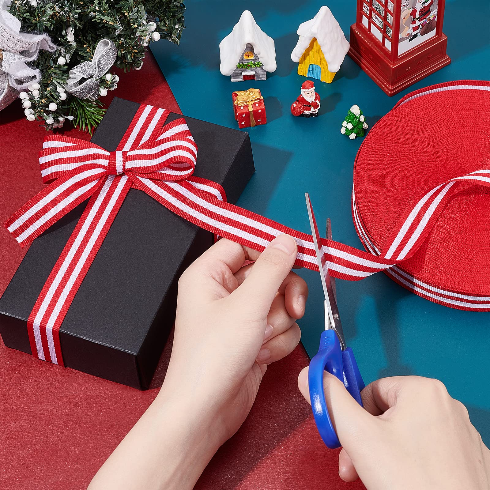 PH PandaHall Fluwelen lint met draad 30 m, 4 maten, 0,4/0,7/1/1,5 inch breed, zwart fluwelen lint met gouden rand voor kerstdecoratie, geschenkverpakking