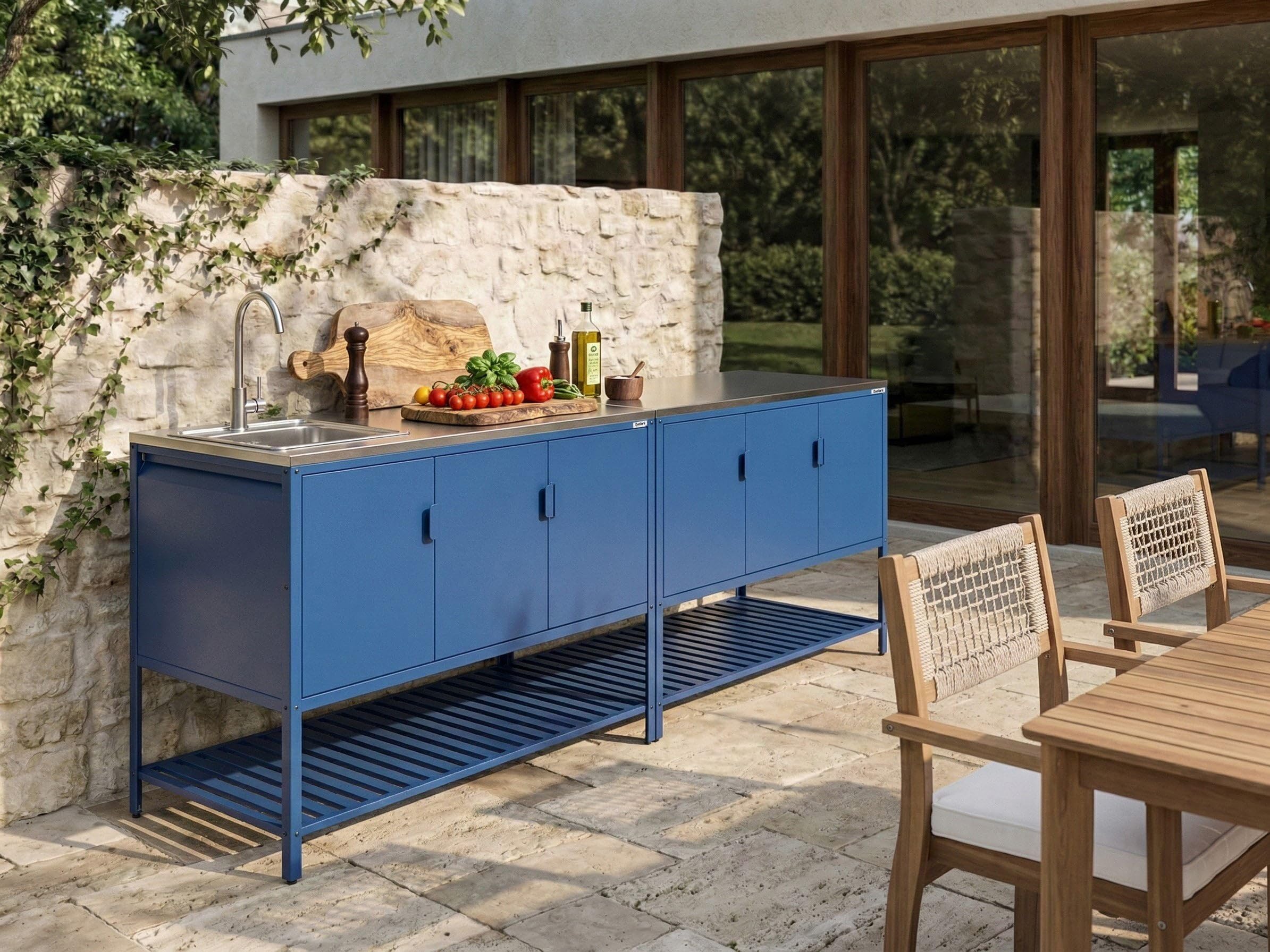 Beliani Conjunto de 2 armarios de Cocina Exterior de Acero 3 Puertas encimera de Acero Inoxidable jardín Azul con Fregadero Maenza