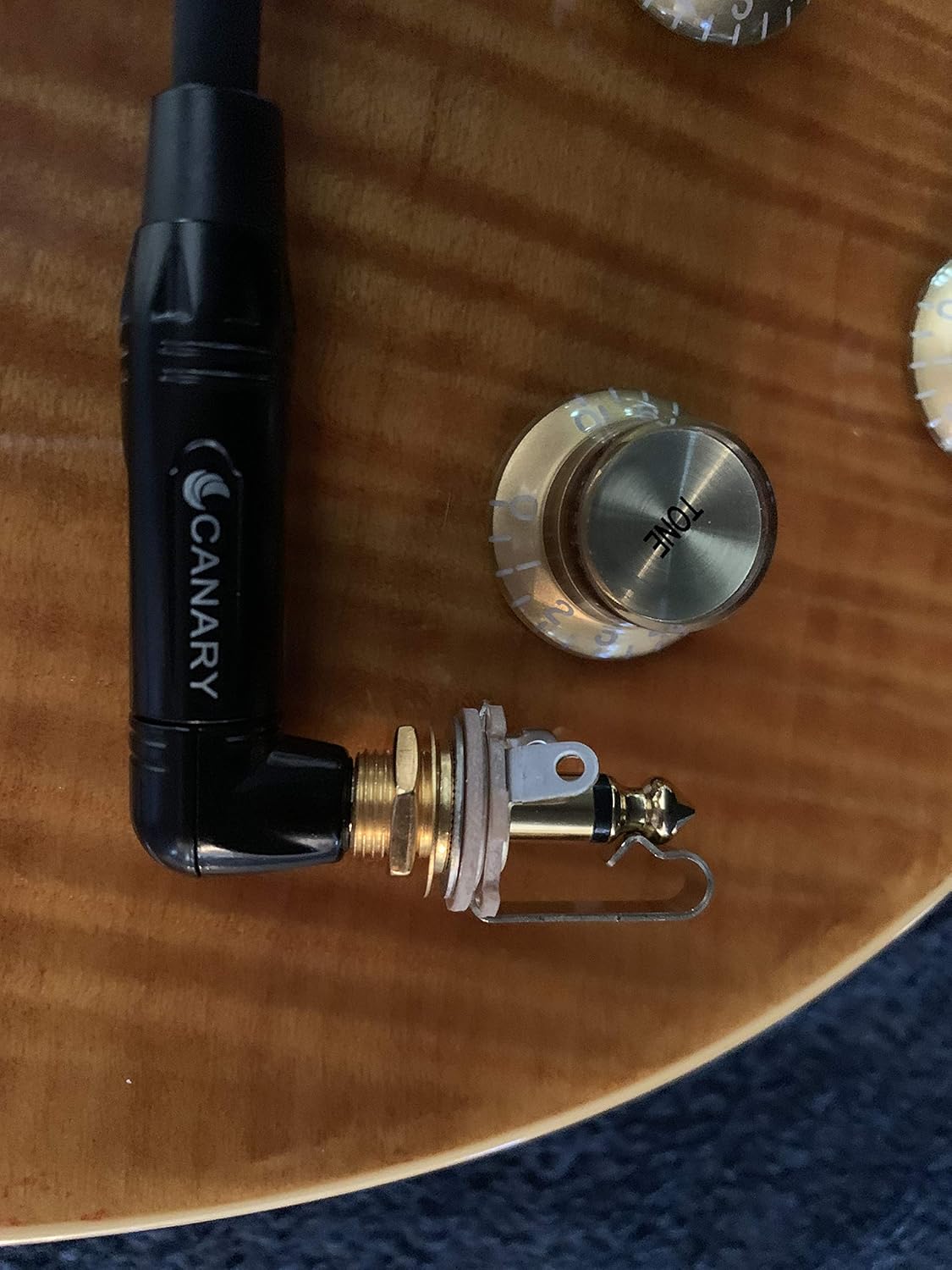 Chеареѕt 🛒 Canary 10ft Premium Instrument Cable with Auto-Mute Switch - 1/4 Gold Straight to Right Angle Plugs