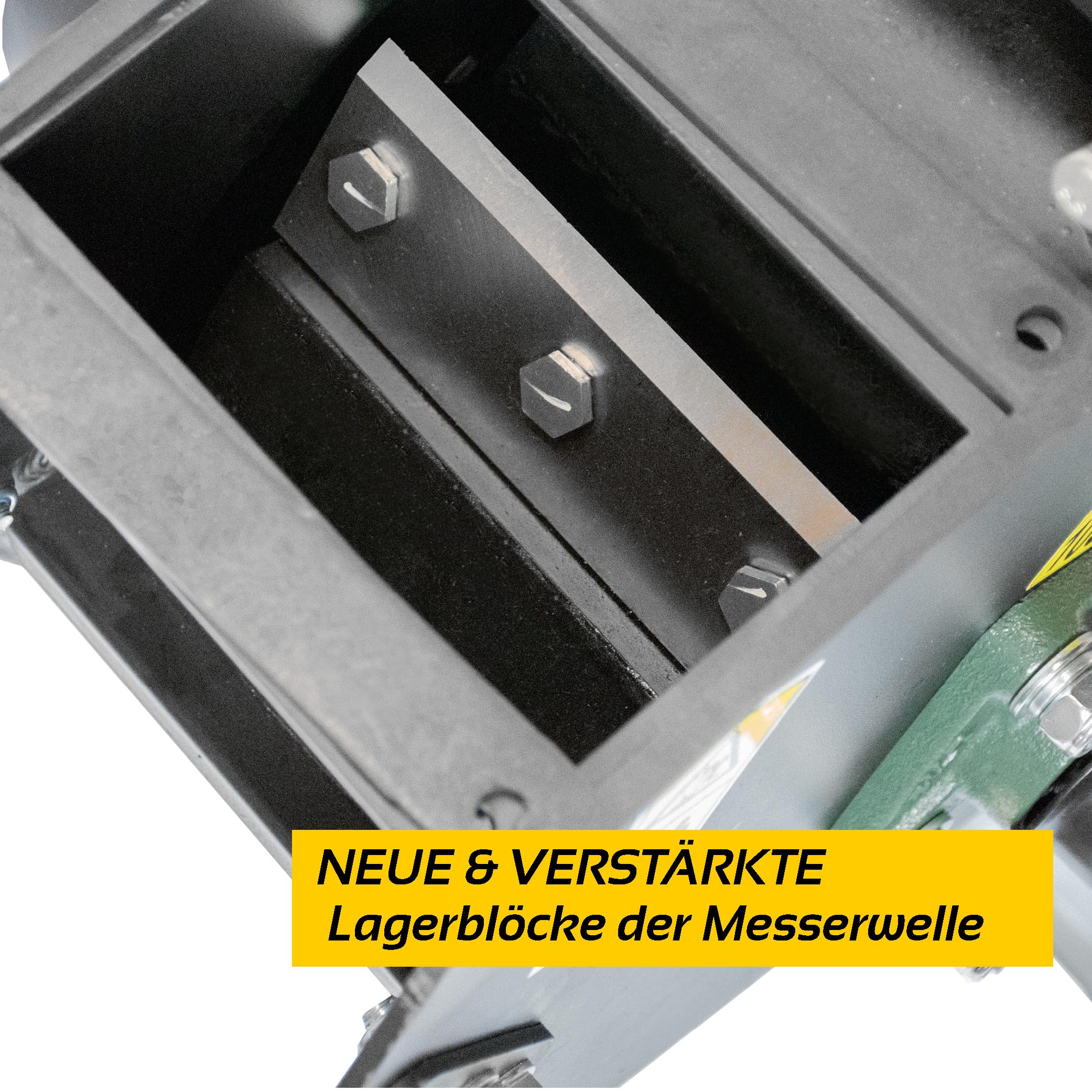 BAMATO Holzhäcksler HACK-100 | inklusive Schutzbrille und Gehörschutz | max. 100 mm Aststärke | 2400 min-1 Messerdrehzahl | 4,1 kW Motorleistung | Holzhäcksler Gartenhäcksler