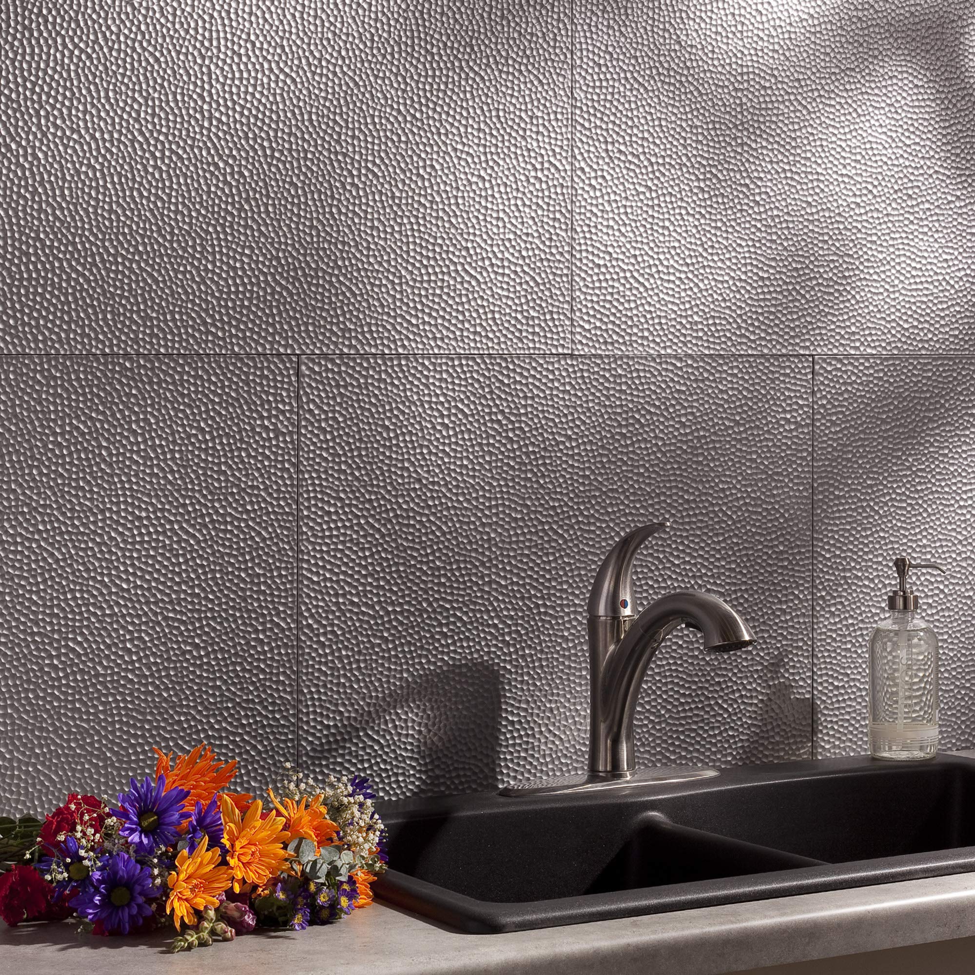 FASÄDE Hammered Decorative Vinyl Backsplash Panel – 18x24 Inch, Smoked Pewter Finish, 5-Pack (Covers 15 Sq Ft), DIY Peel & Stick Wall Paneling For Kitchen, Bathroom, And Accent Walls