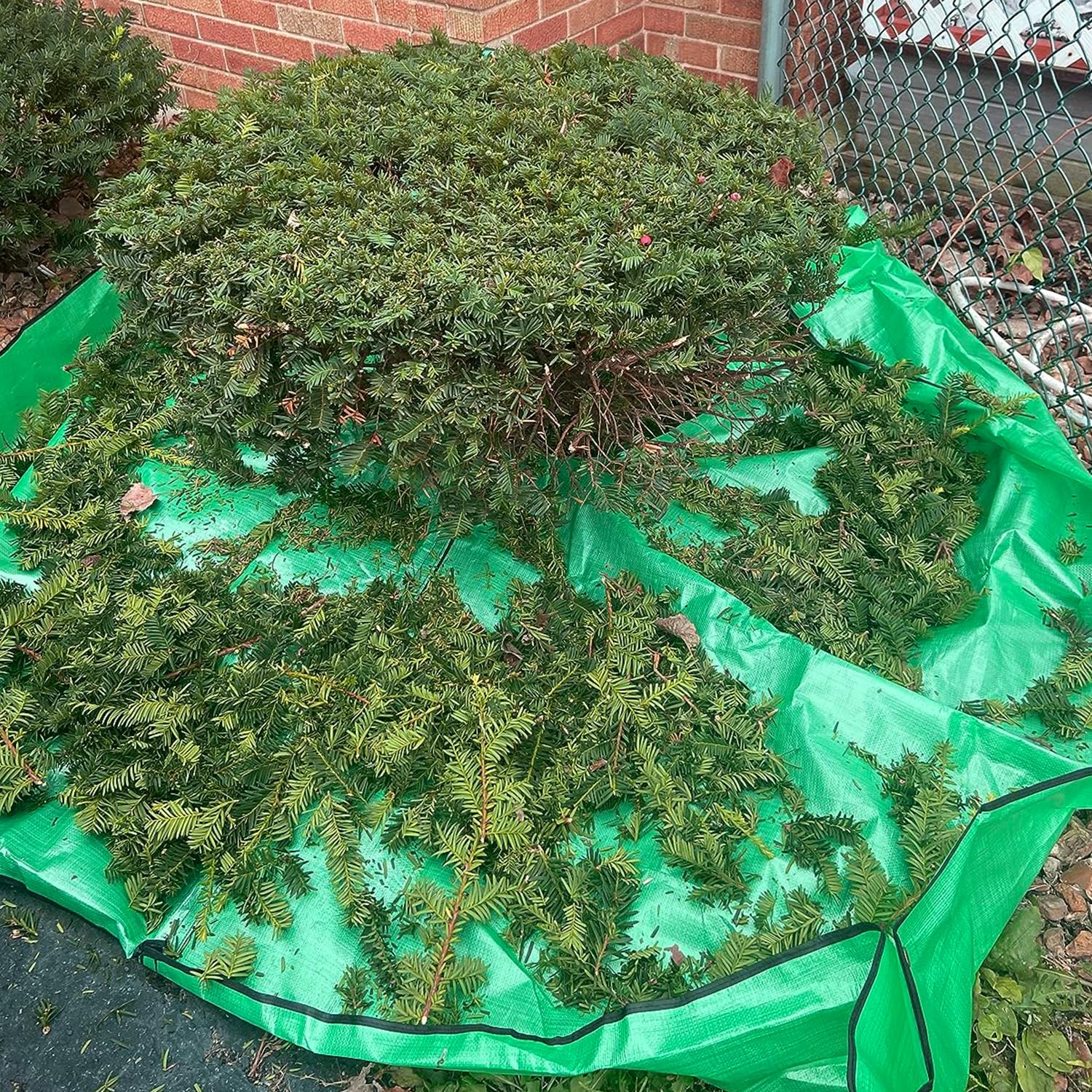 Krajobrazowa plandeka do przycinania 2 x 2 m przenośnik liści z otworem 30 cm plandeka do przycinania drzew z pierścieniami kątowymi płótno do czyszczenia resztek liści