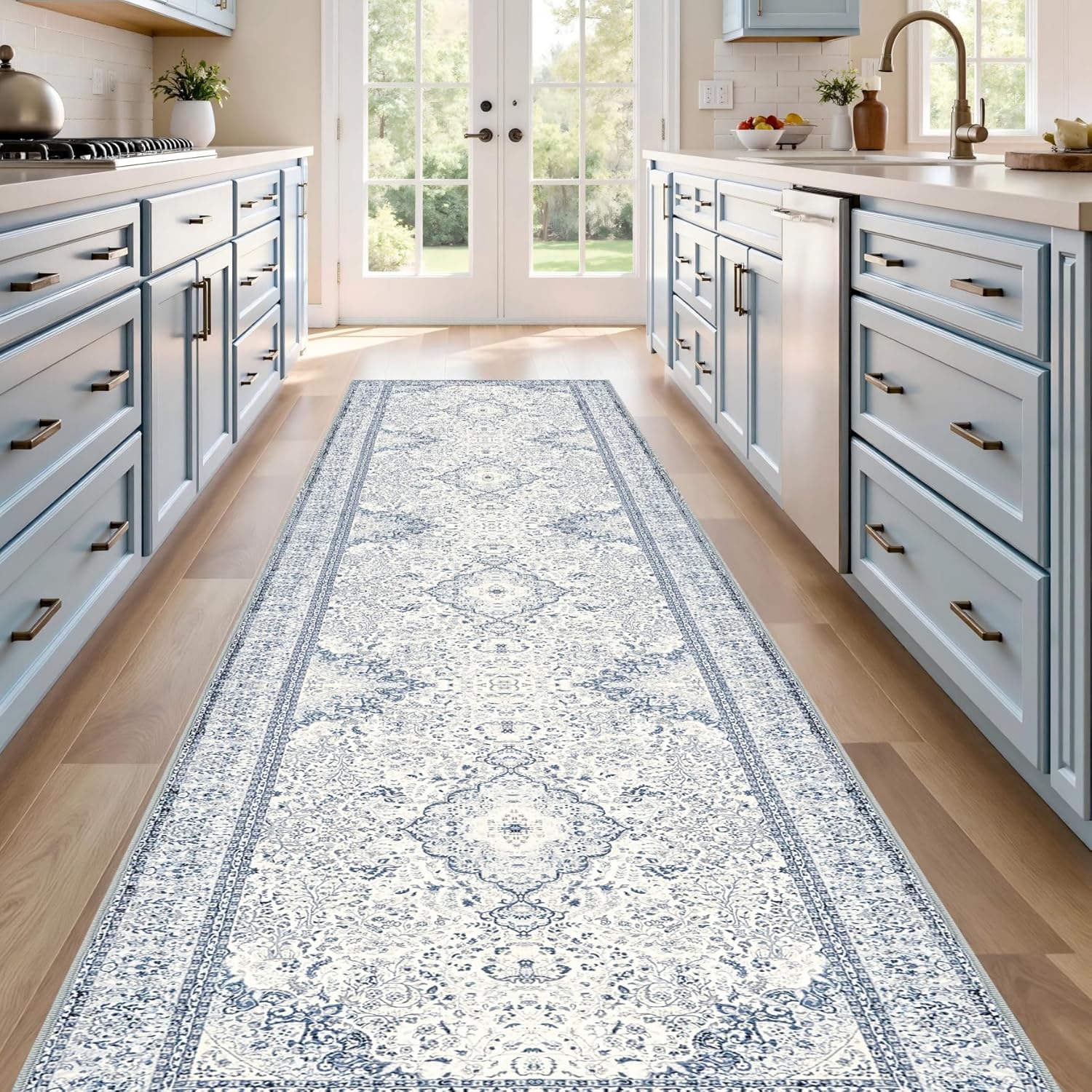 Washable 2.5x8 Hallway Runner Rug: Vintage Water Resistant Kitchen Entryway Rug Ultra Soft Living Room Bedroom Carpet with Non Slip Backing Indoor Low Pile Floor Mat for Bathroom Dining Room，2.5x8