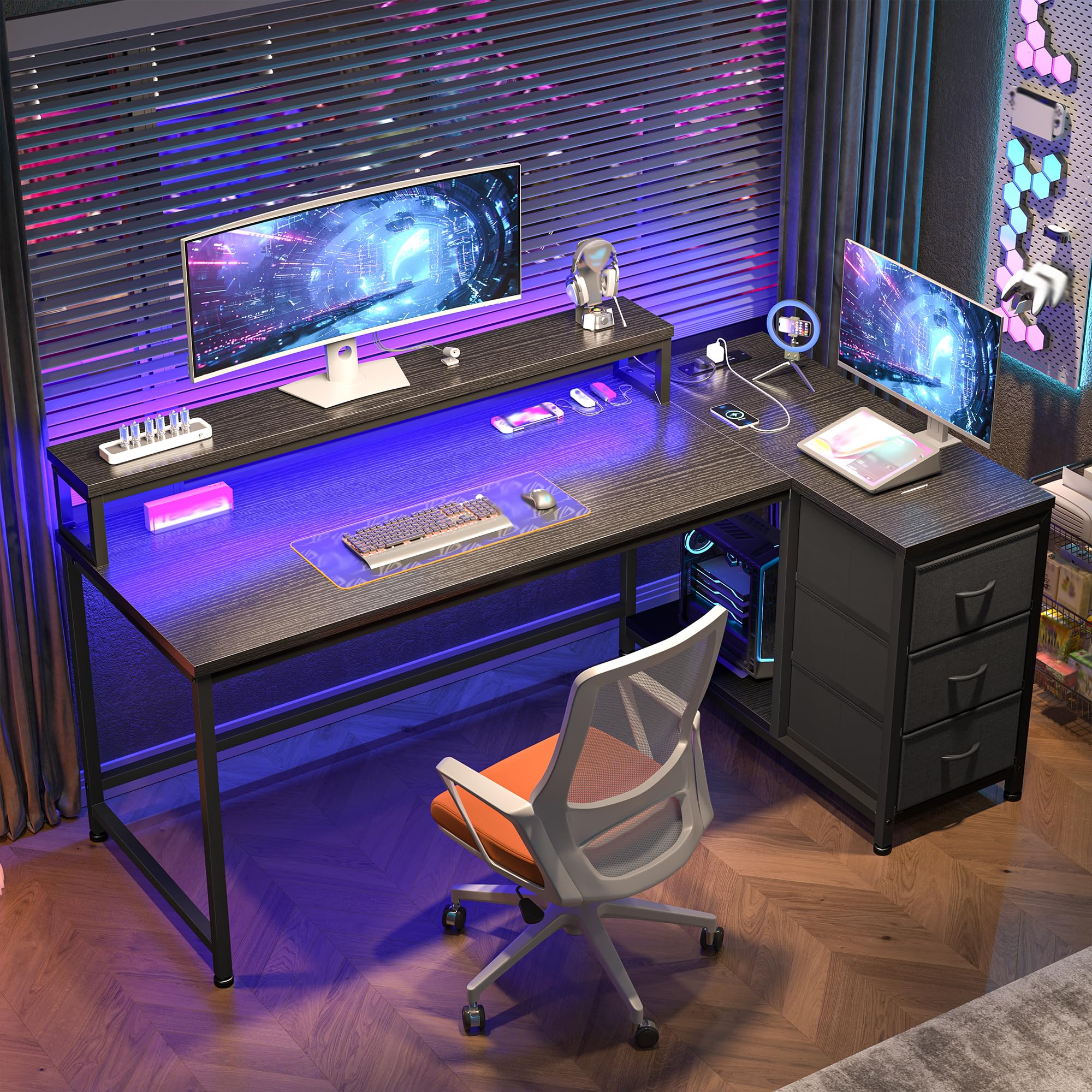 Cliporix L Shaped Gaming Desk with Power Outlet & RGB Lights,140x80cm,Black