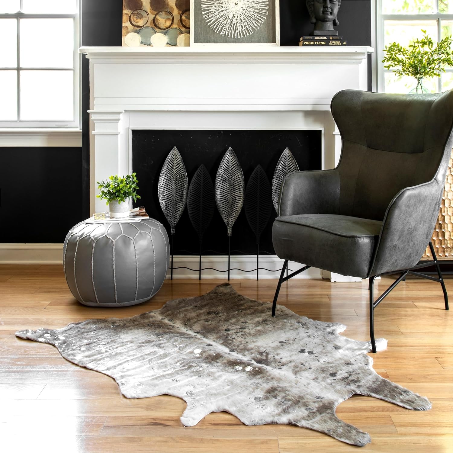 nuLOOM Tinley Spotted Faux Cowhide Area Rug, 5' x 6' 7", Grey