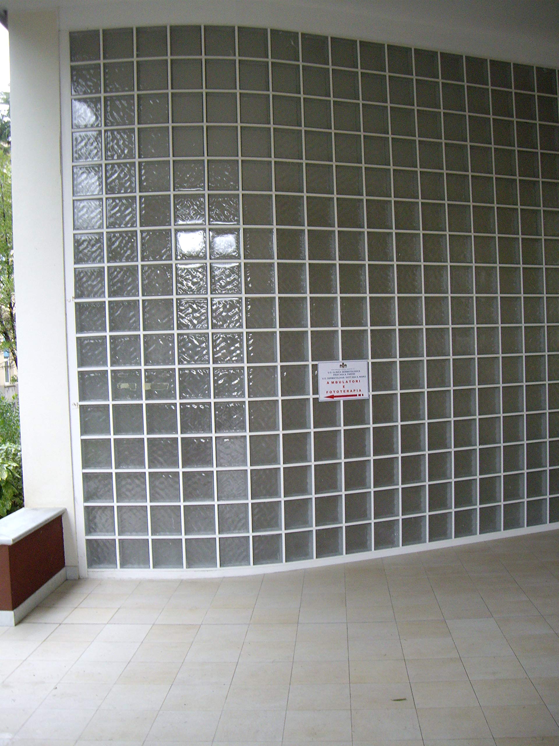Bloque de vidrio Smart Wave Ondulado Transparente | cm 24x24x8 | Unidad de venta 1 caja de 4 pzas