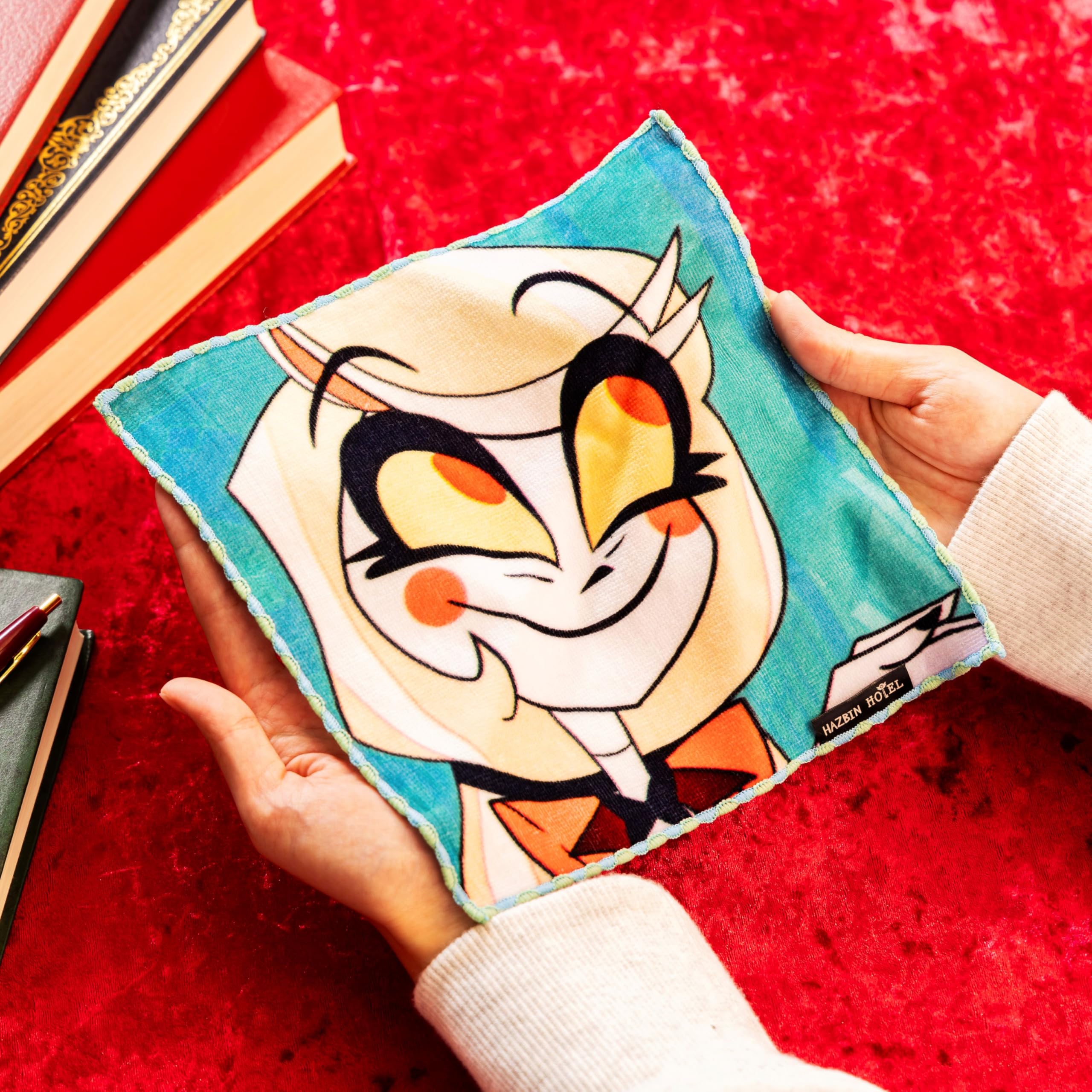 ハズビンホテル カードホルダー ファニーフェイスなハンドタオル ルシファーセット Amazon.co.jp: HAZBIN HOTEL ファニーフェイスなハンドタオル