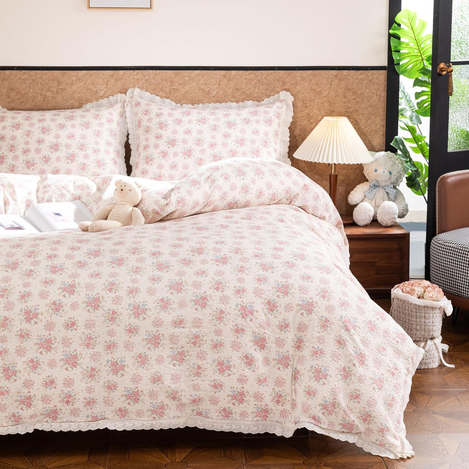 Floral Duvet Cover Queen Pink Flower Bowknot Lace Ruffle Duvet Cover Set Country Vintage Farmhouse Bedding Set for Girls Kids Textured Seersucker Reversible Comforter Cover 3 Pcs
