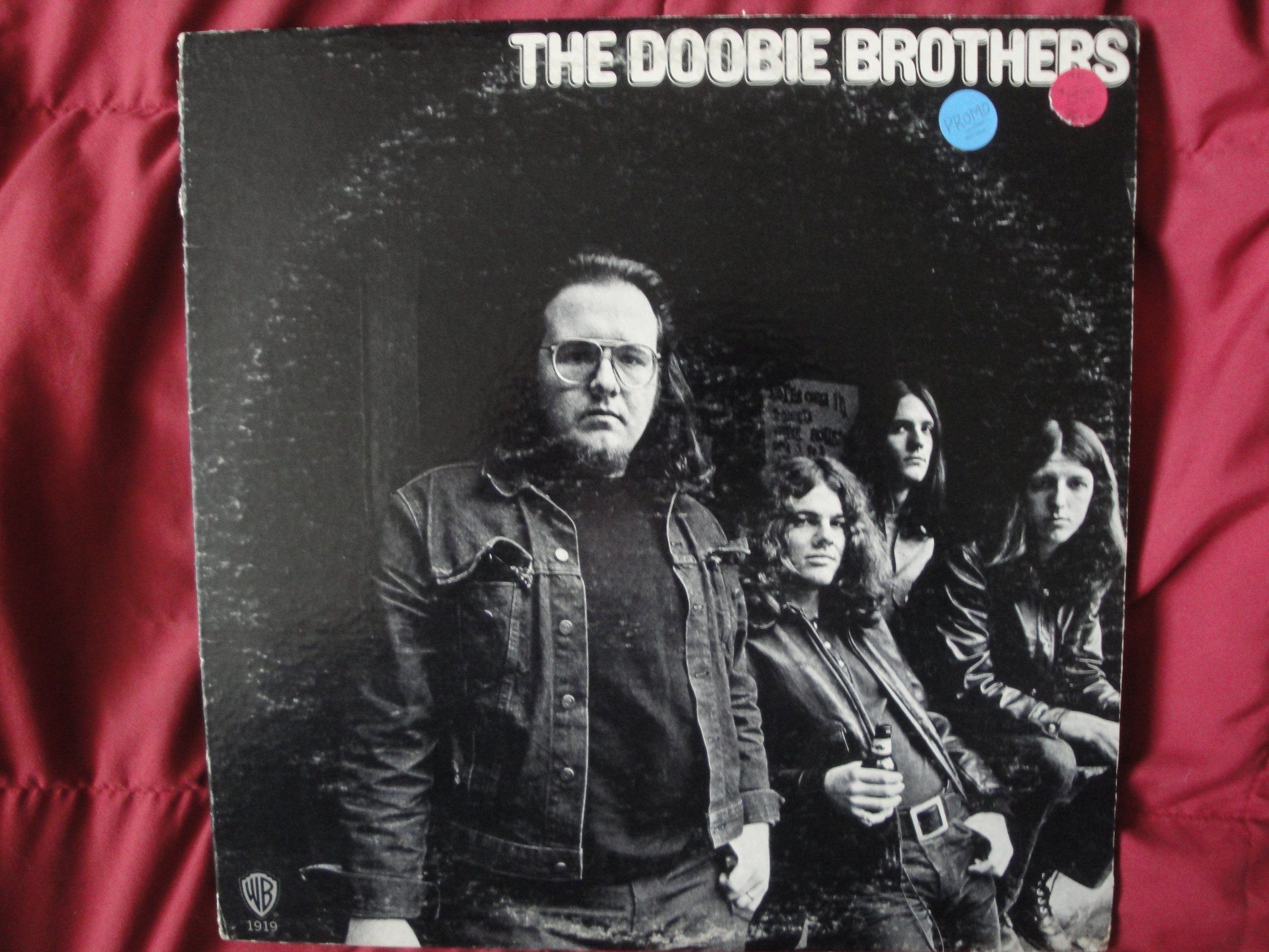 Amazon.com: The Doobie Brothers Self-Titled Debut 1971 Warner Bros
