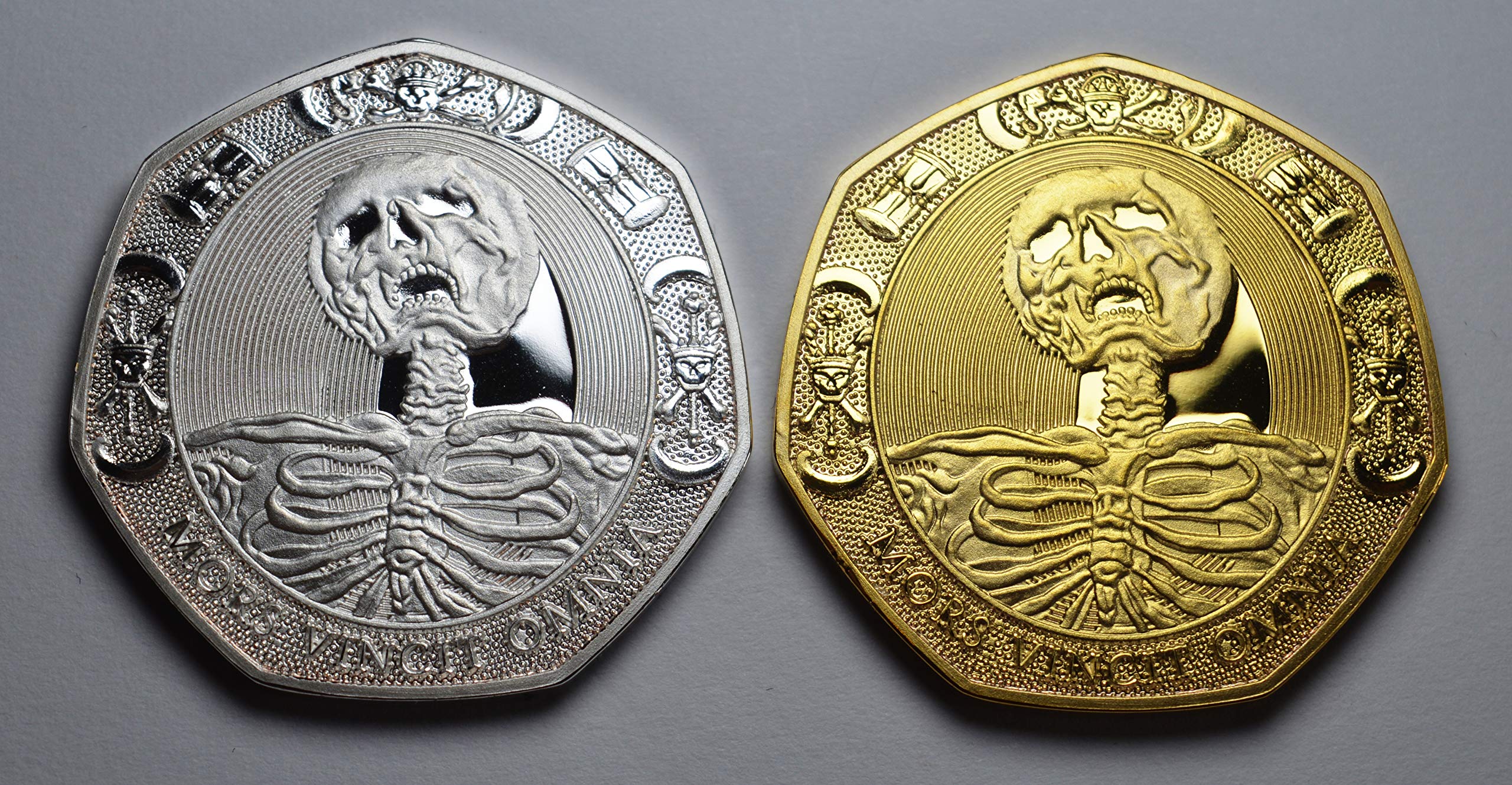 The Commemorative Coin Company Pair of MEMENTO MORI Silver & 24ct Gold Reminder Coins. MORS VINCIT OMNIA Life/Time/Death Stoic/Reflection Latin. MEMENTO VIVERE