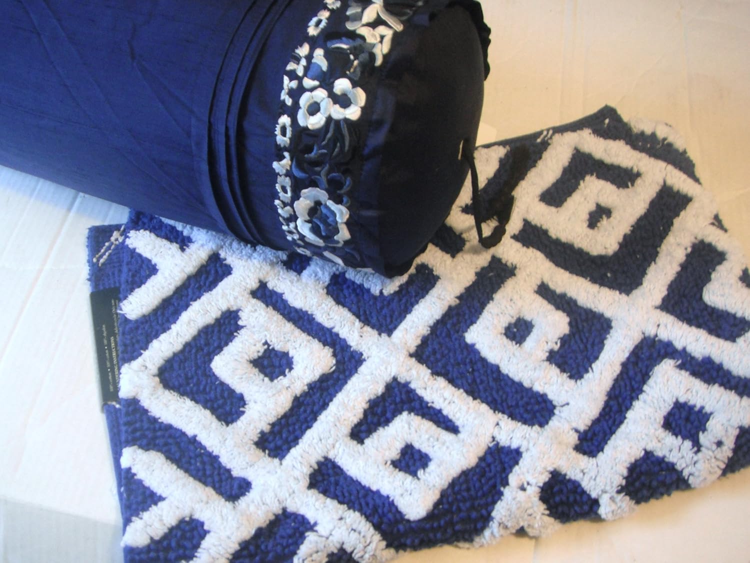 Lauren Ralph Lauren Bath Rug Blue and White Lattice