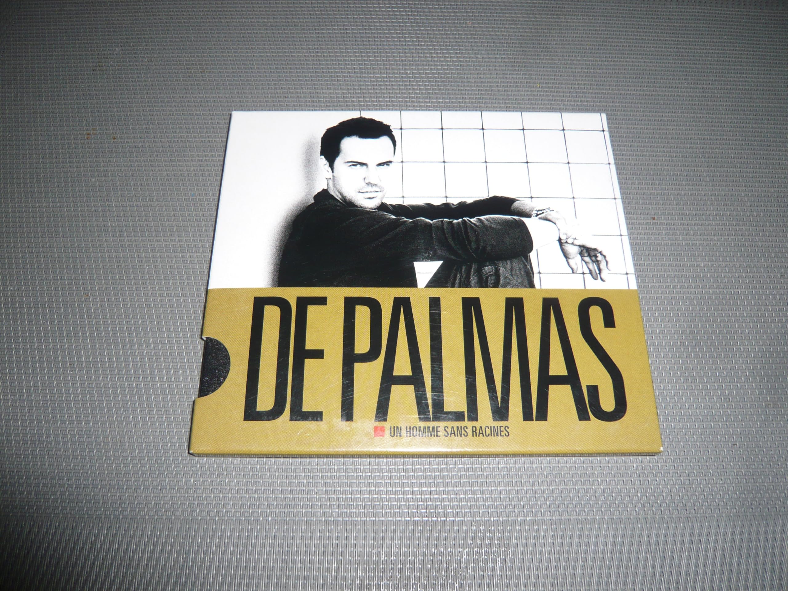 Un Homme Sans Racines [Audio CD]