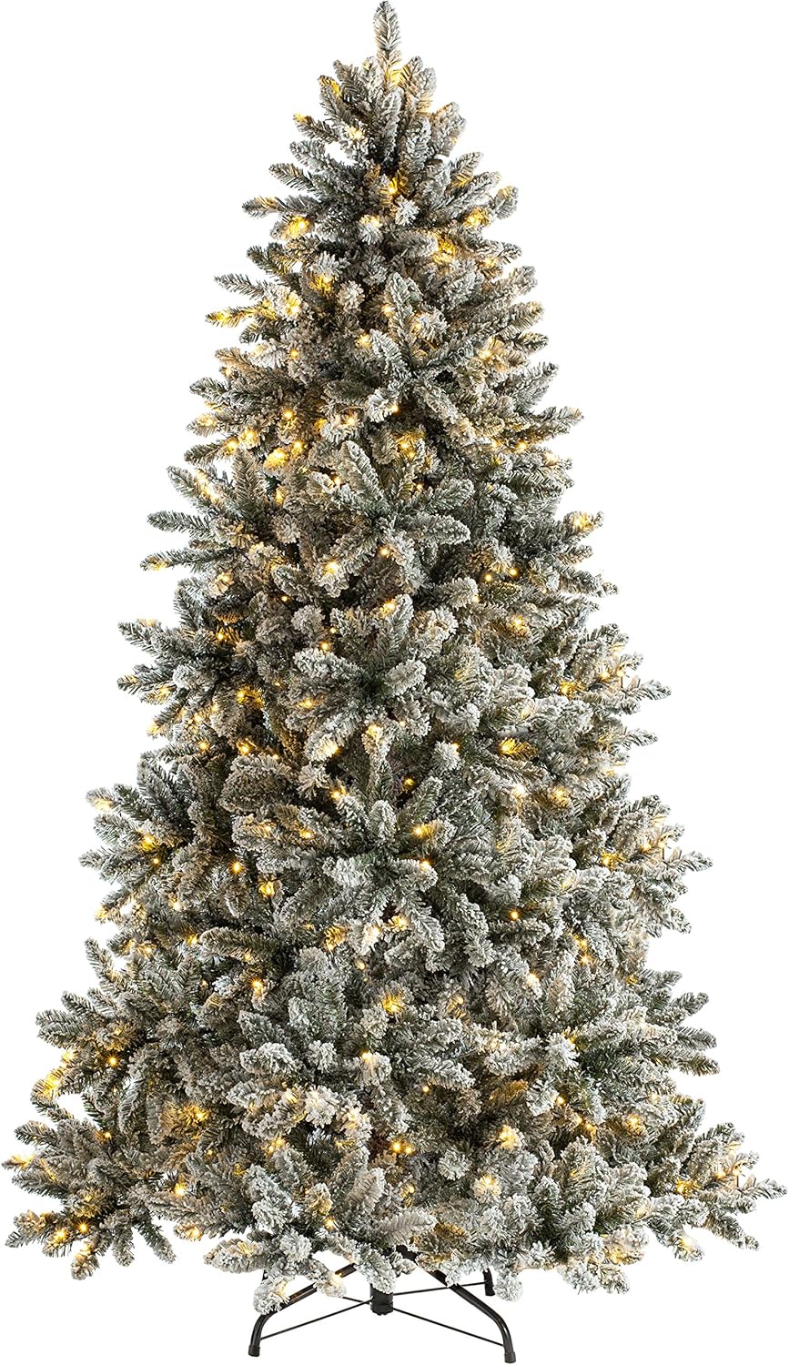 WeRChristmas PreLit Full Bodied Snow Flocked Christmas Tree with 450