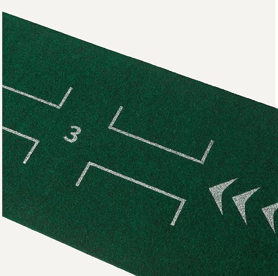 Amazon Basics Golf Putting Mat with Automatic Ball Return - Indoor Putting Green Practice Mat, Alignment Guides & True Roll Surface, Home Office Training Aid, 274 x 37cm, Green