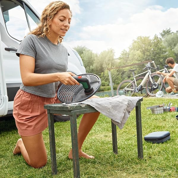 Bosch Akku Reinigungsbürste UniversalBrush (integrierter 3,6-V-Akku, 1 Micro-USB-Kabel und 4 Reinigungsaufsätze enthalten, im Karton) - 4
