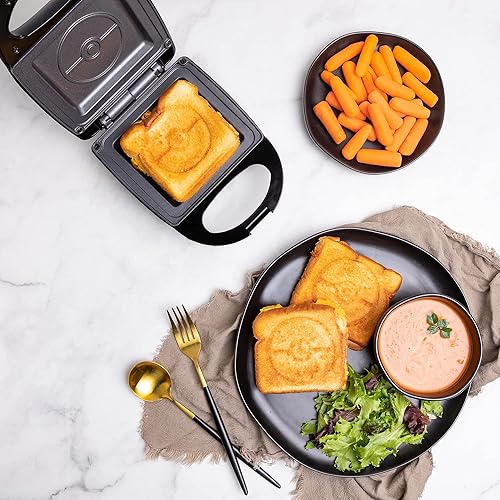 Miniatura 5 de Uncanny Brands Pokémon Pokéball - Sandwichera de queso individual - Electrodoméstico de cocina Pokémon