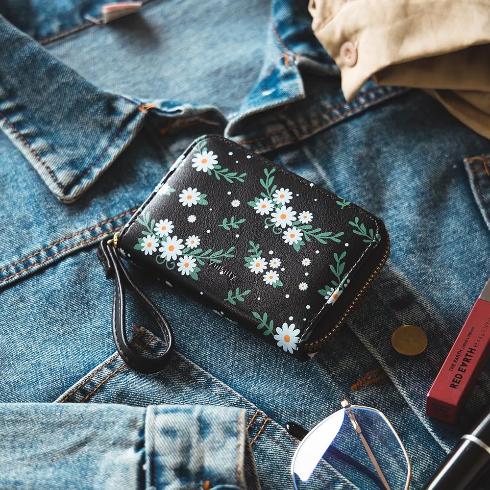 Amazon.com: Vulkitty RFID Credit Card Holder Womens Card